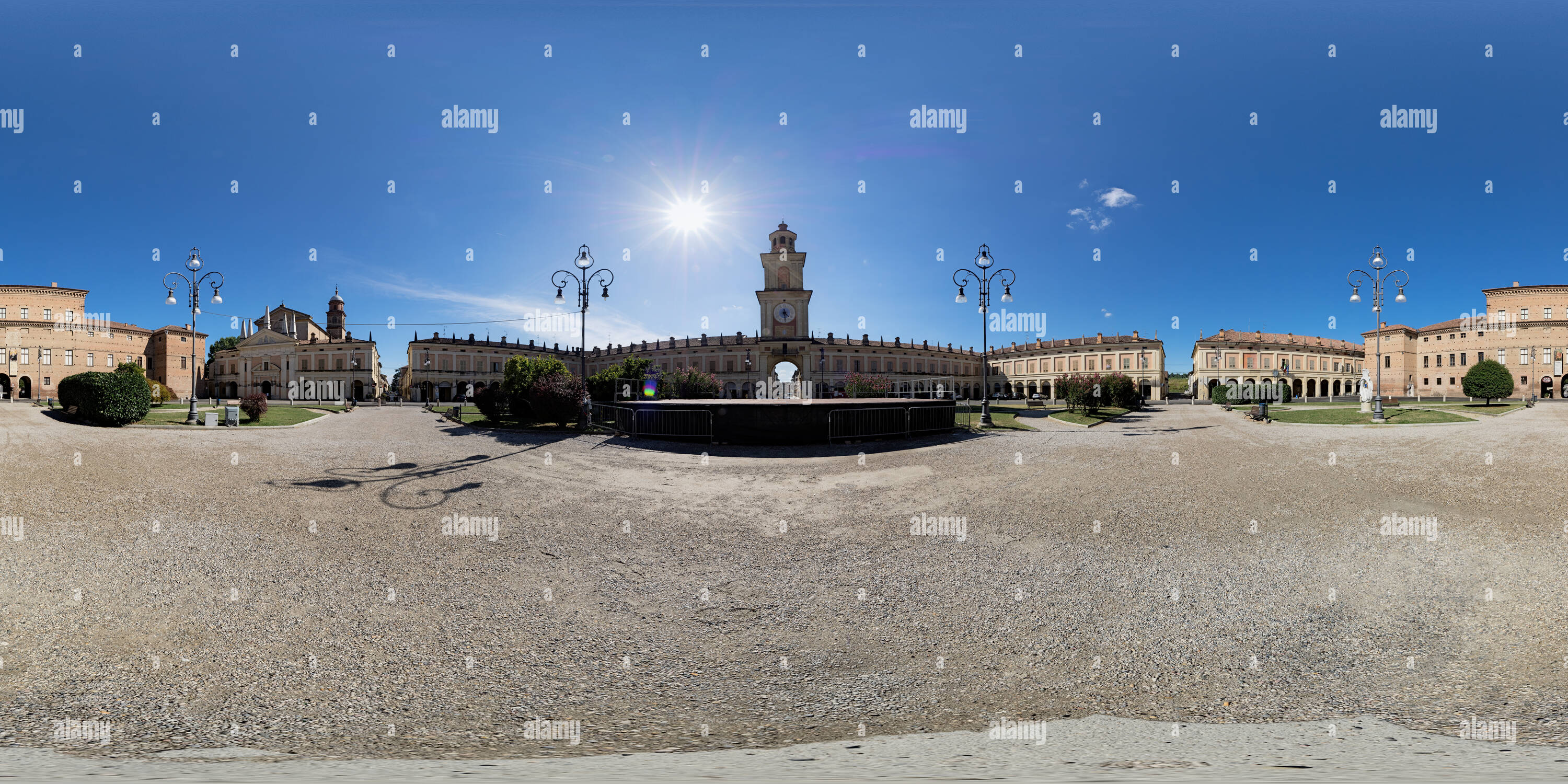 360 Grad Panorama Ansicht von Piazza Bentivoglio Gualtieri Italien