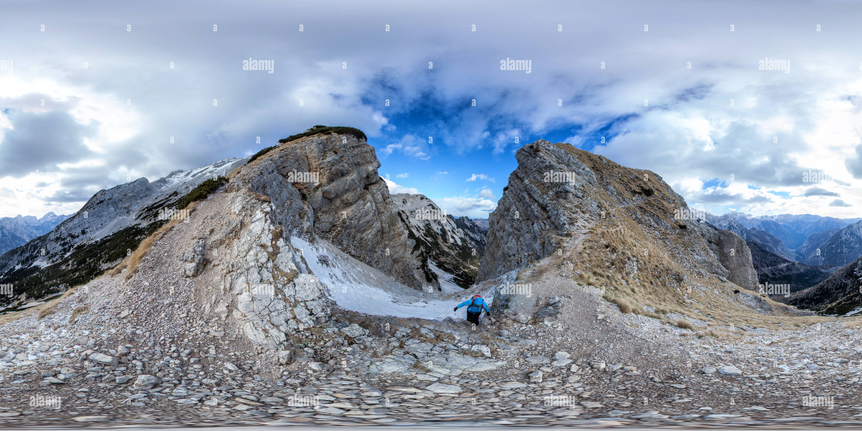 360 Grad Panorama Ansicht von Mala Mojstrovka Trail