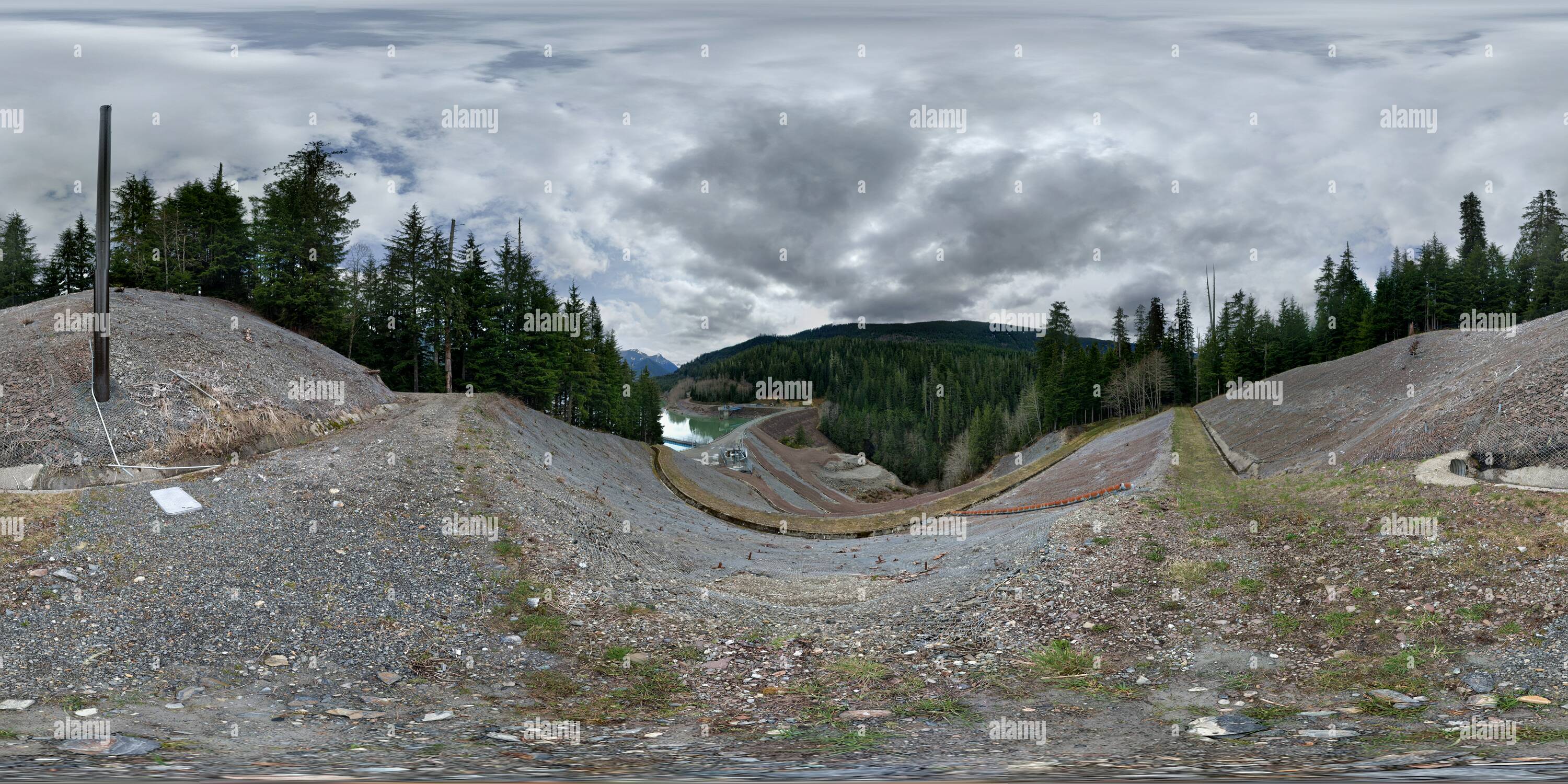 360 Grad Panorama Ansicht von Von der Staumauer von Spada Lake, Washington.