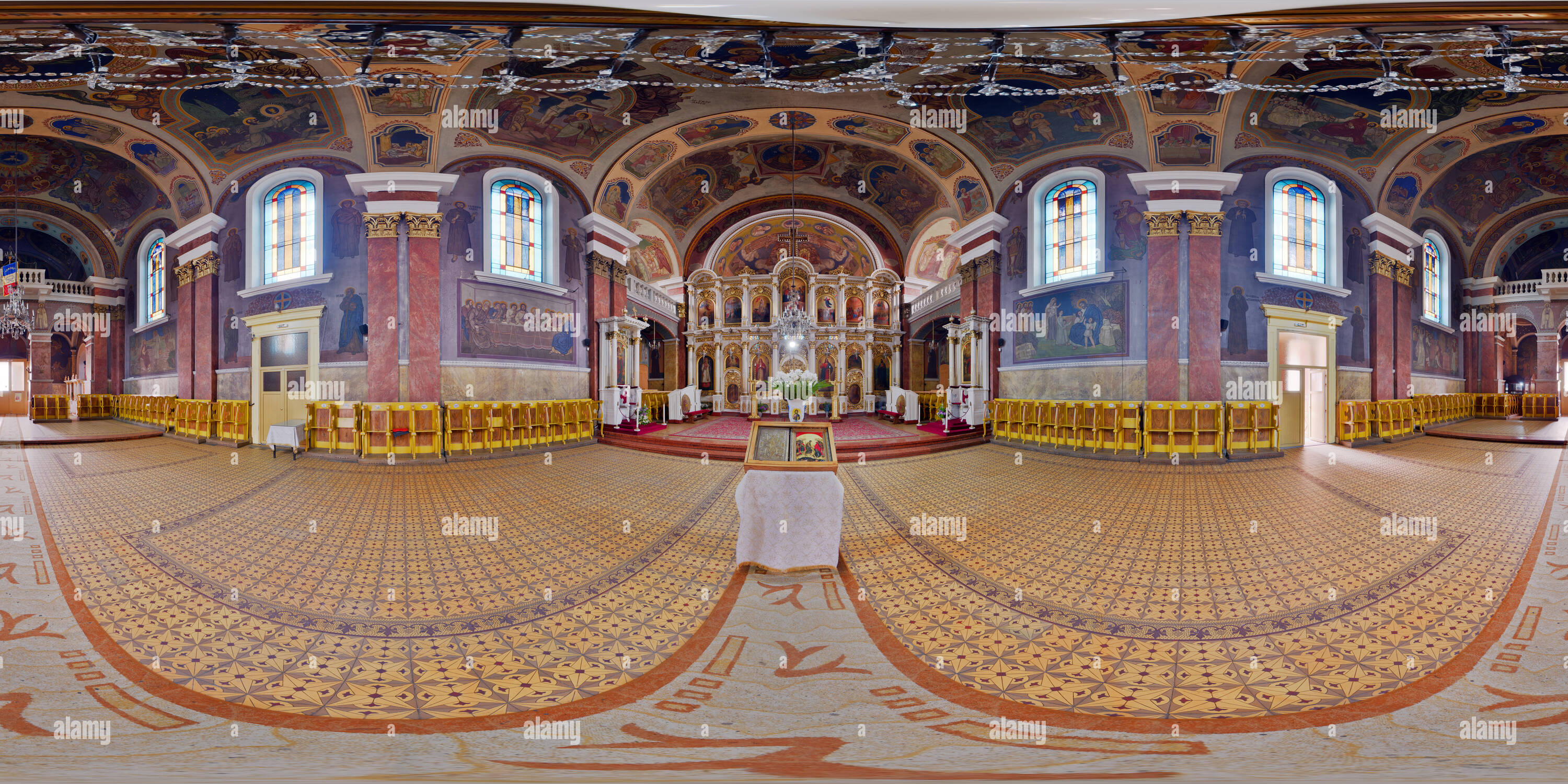 360 Grad Panorama Ansicht von Geburt des heiligen Johannes des Täufers Kathedrale Innen, Arad