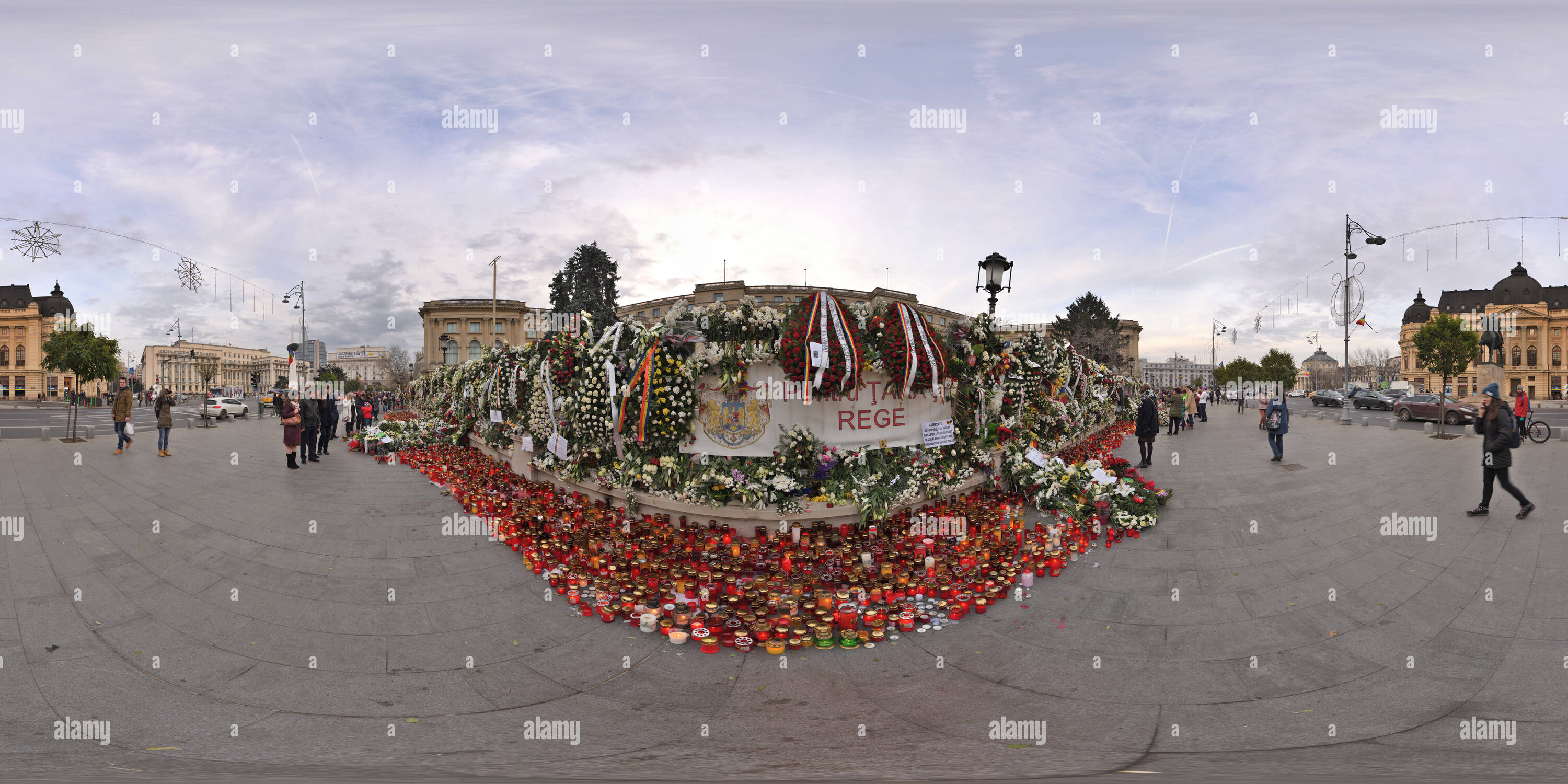 360 Grad Panorama Ansicht von Nationale Trauer nach dem Tod von Michael ich im Royal Palace in Bukarest, Rumänien, (2)