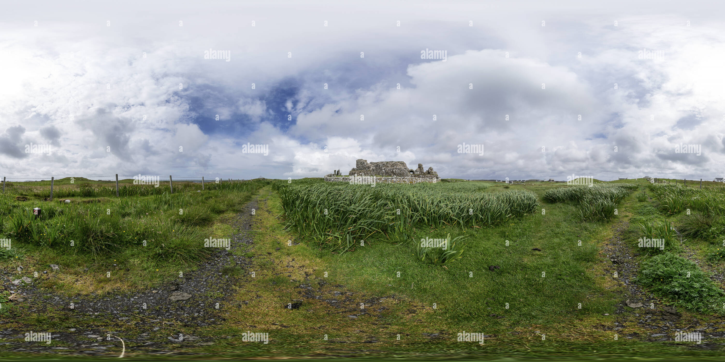 360 Grad Panorama Ansicht von Tempel Dreifaltigkeit, Carinish