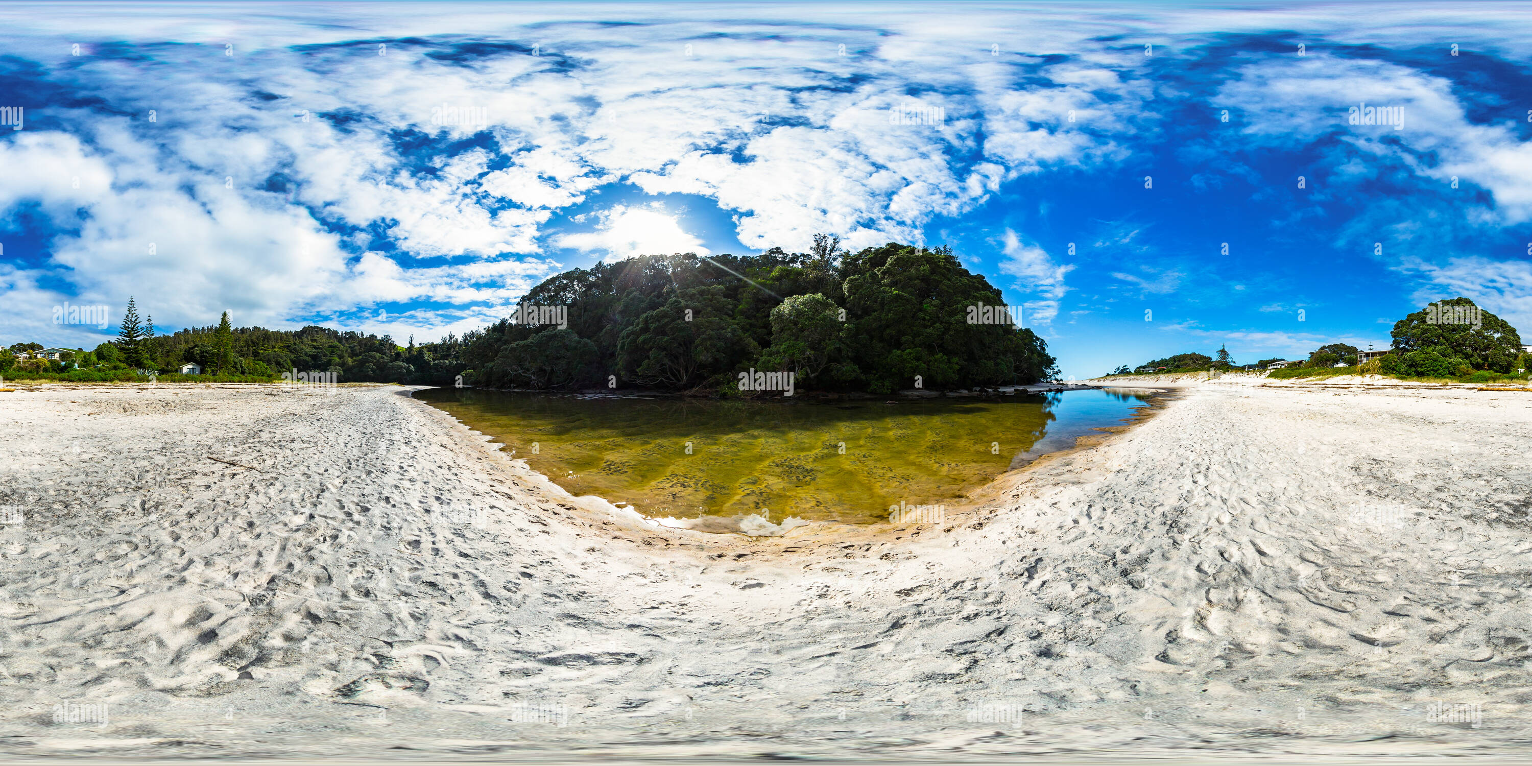 360 Grad Panorama Ansicht von Whiritoa ramarama Stream am Strand - Whiritoa - Coromandel Halbinsel - Waikato, Neuseeland