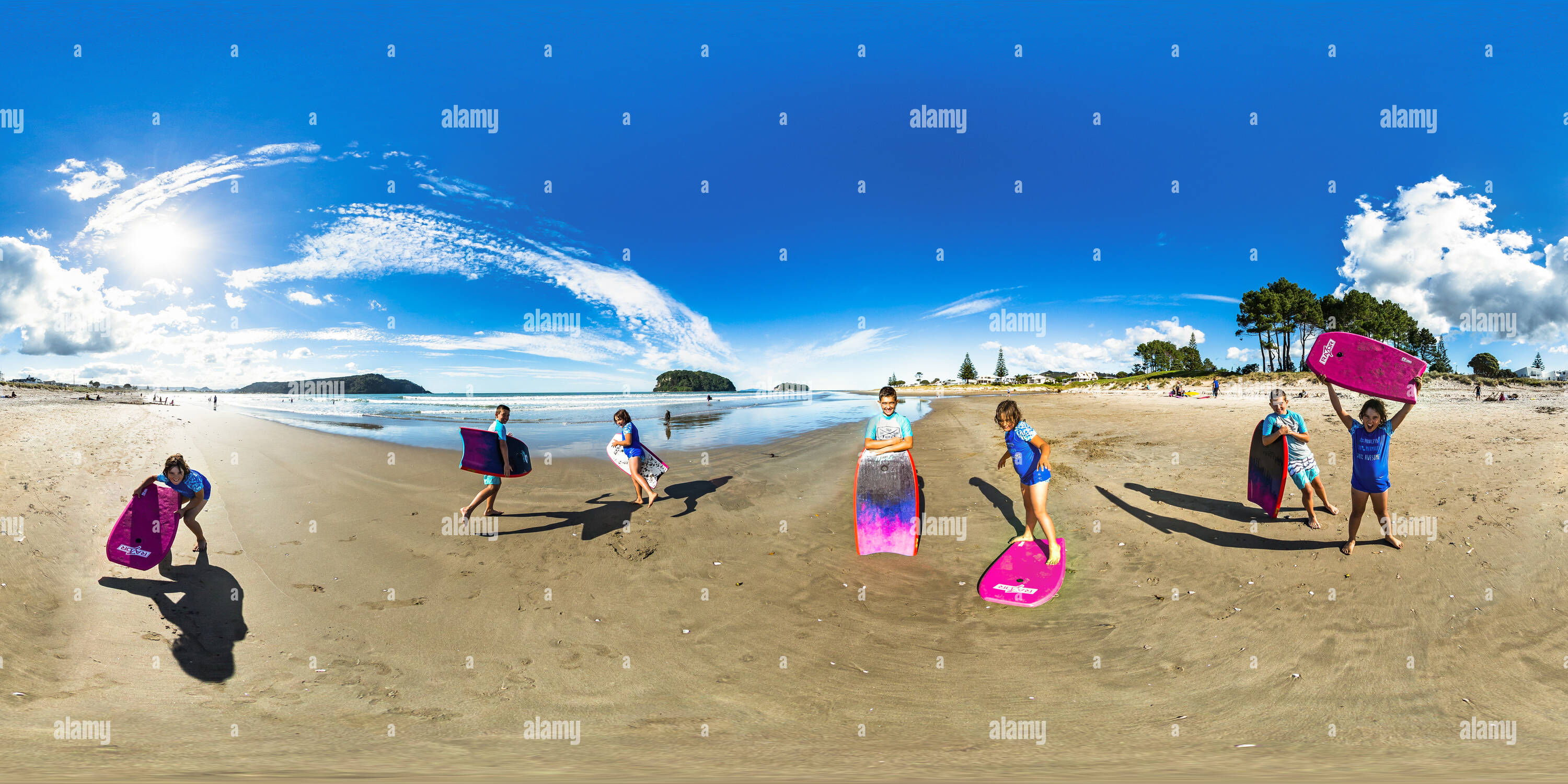 360 Grad Panorama Ansicht von Spaß am Strand - Whangamata Whangamata - Coromandel Halbinsel - Waikato, Neuseeland