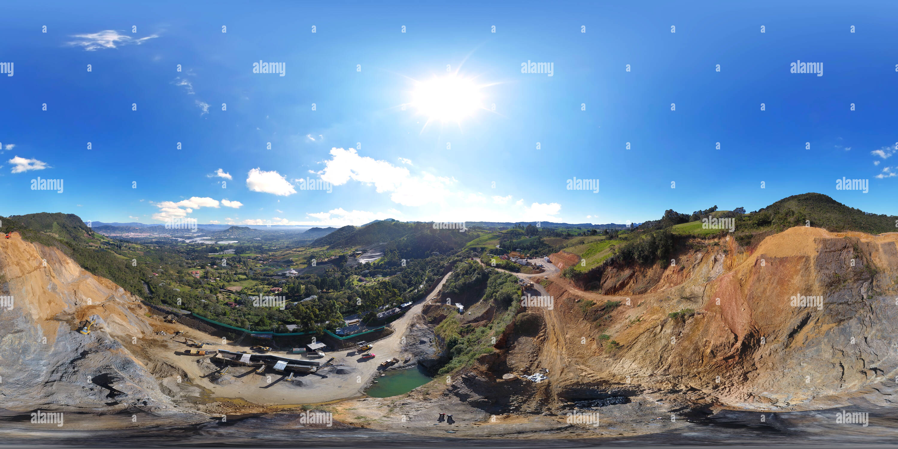 360 Grad Panorama Ansicht von Cantera la Ceja - Julio