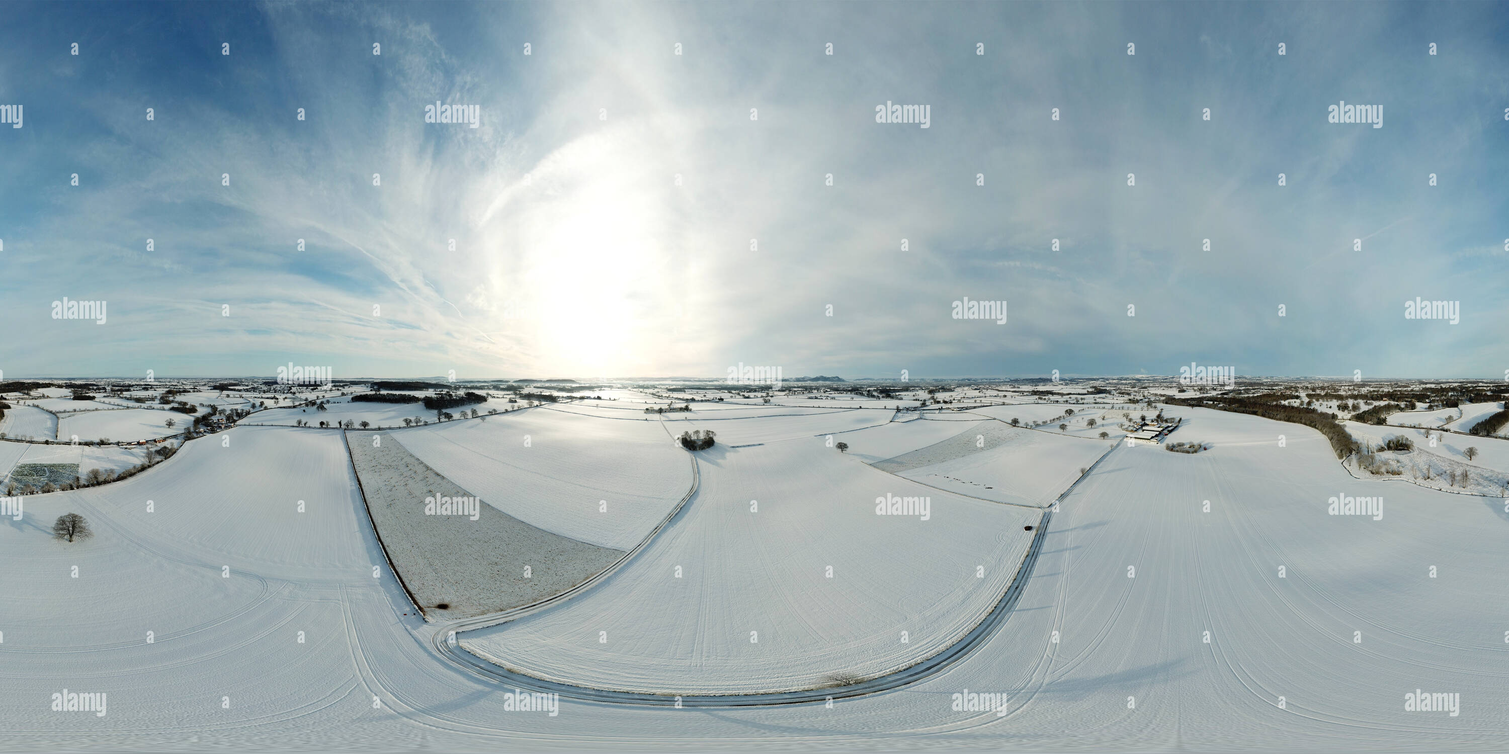 360 Grad Panorama Ansicht von Weirbrook im Schnee