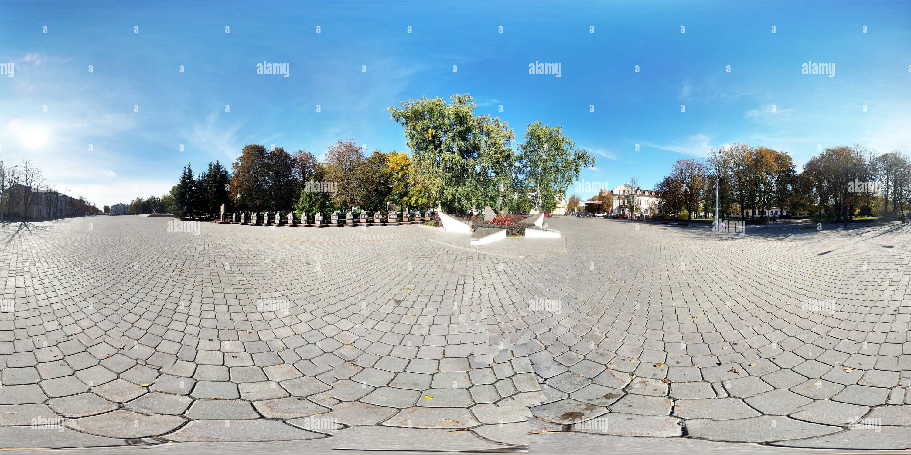 360 °Ansicht auf Siegesplatz. Allee der Helden. Vasalemma. 360
