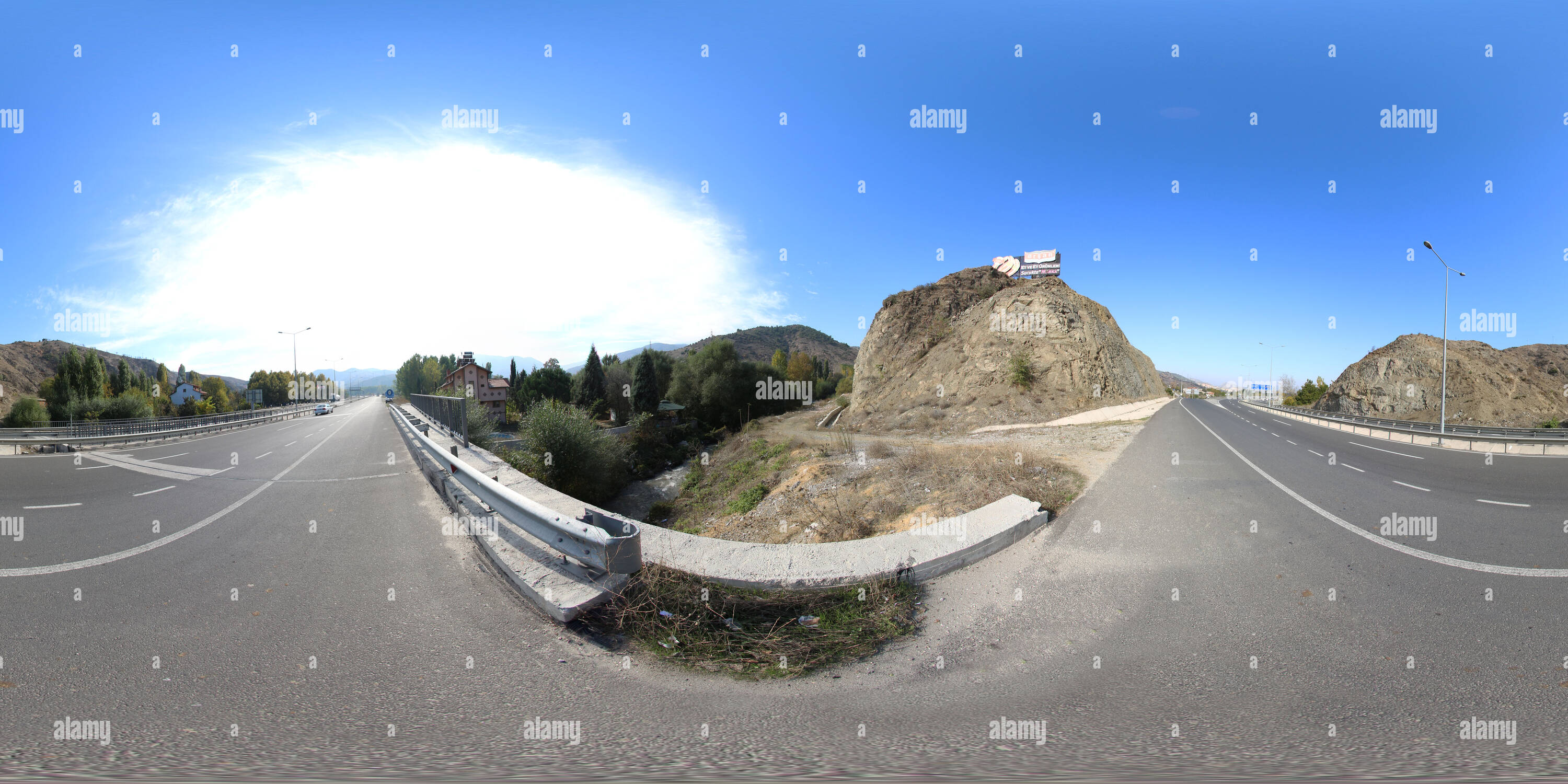 360 Grad Panorama Ansicht von 246061 - eskisehir Yolu - bilecik Sanal Tur