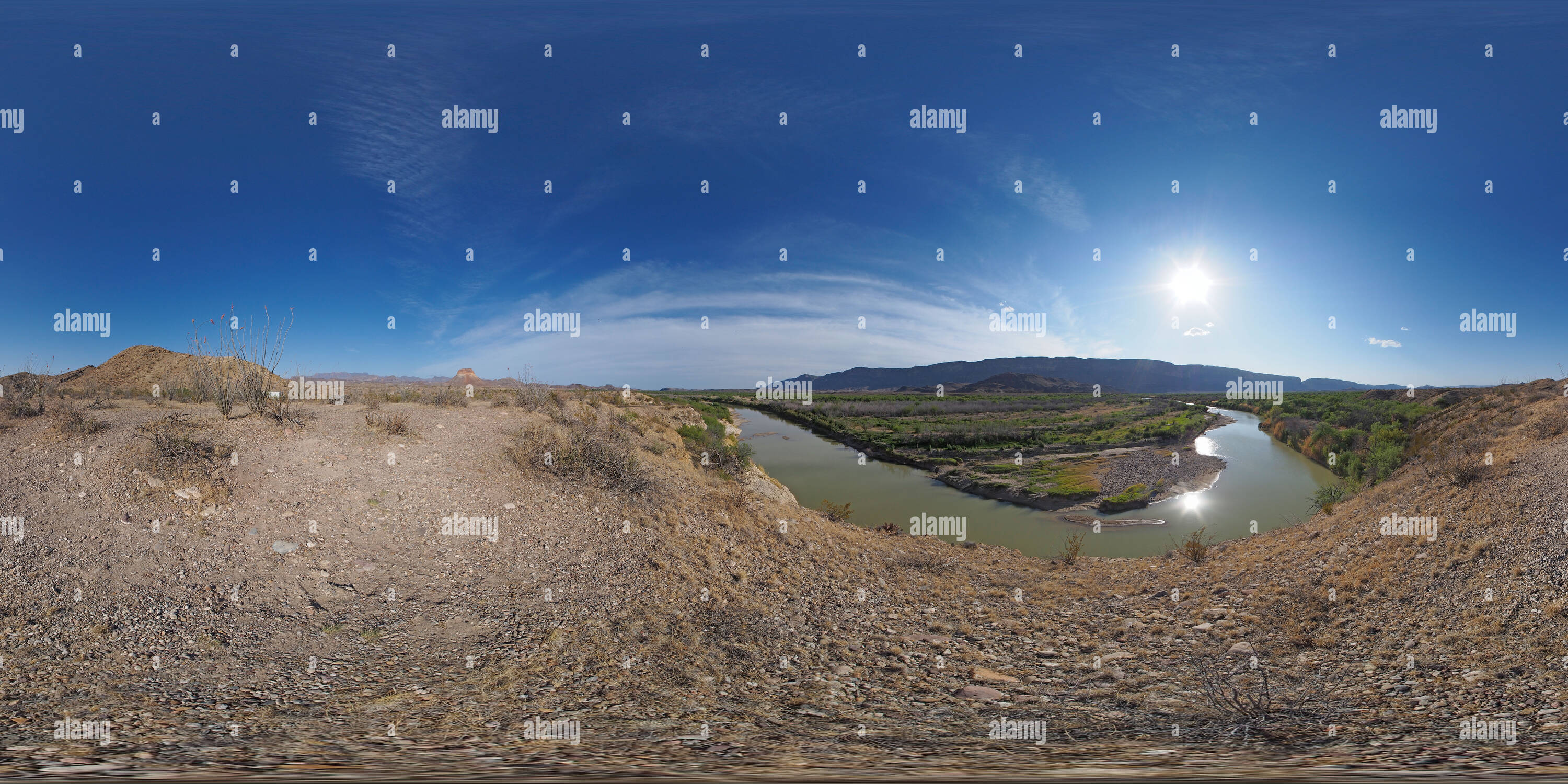 360 Grad Panorama Ansicht von Am Abend Blick auf den Rio Grande in der Nähe von costolon