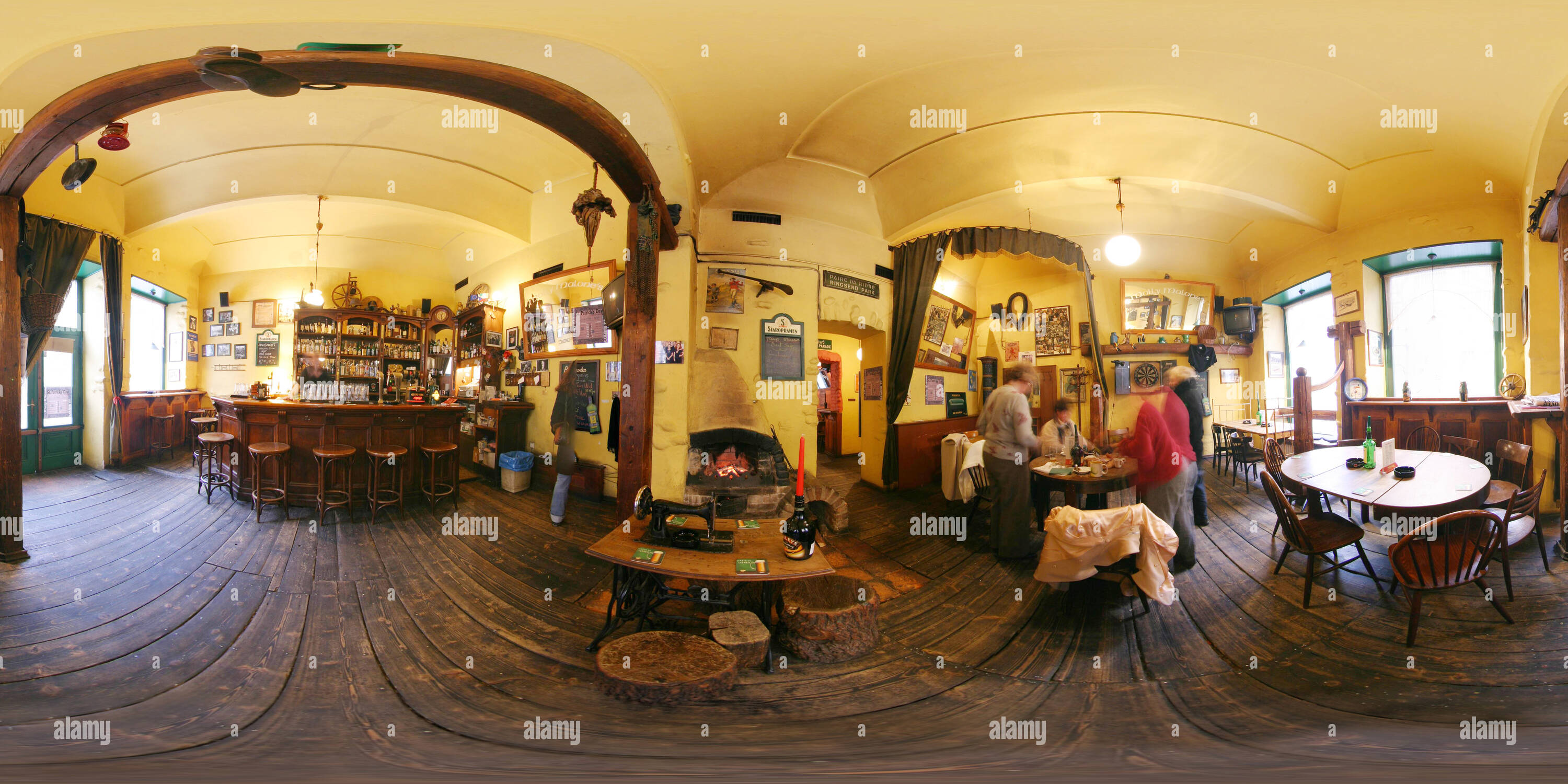 360 Grad Panorama Ansicht von Molly Malone's