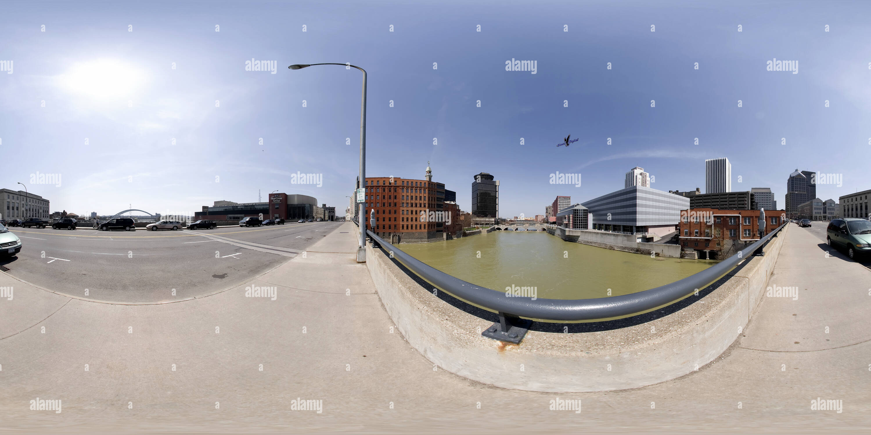 360 Grad Panorama Ansicht von Rochester. New York von Broad Street Bridge