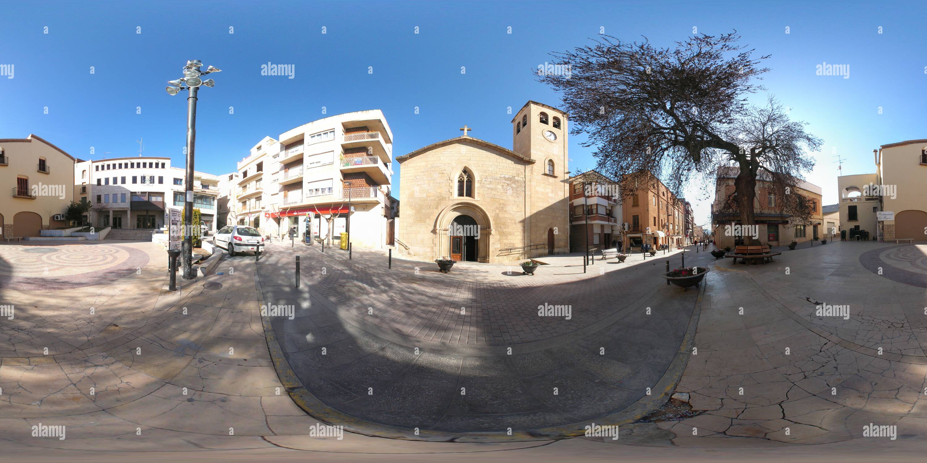 360 Grad Panorama Ansicht von Església de la Mare de Déu de l'Assumpció de Flix