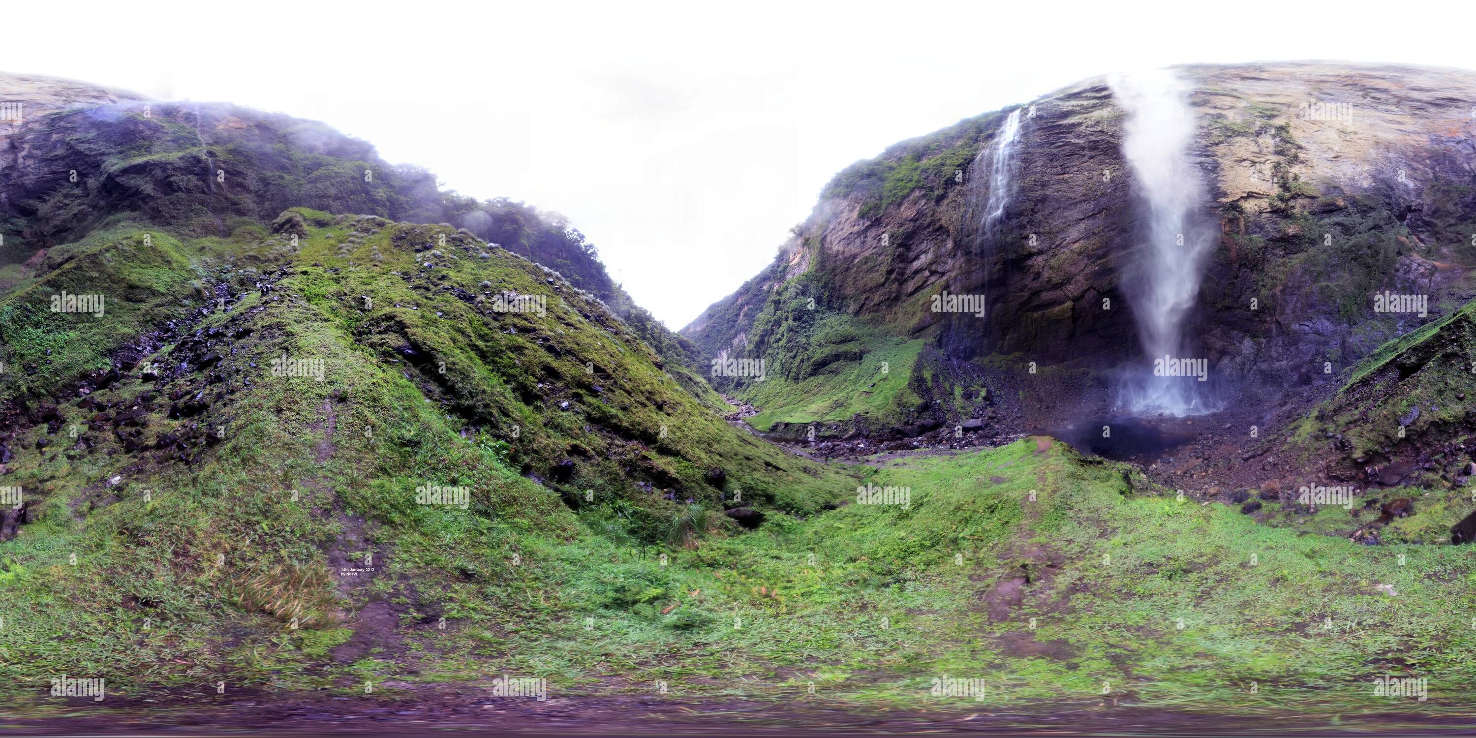 360 Grad Panorama Ansicht von Gocta Wasserfällen Peru (Januar 2012)