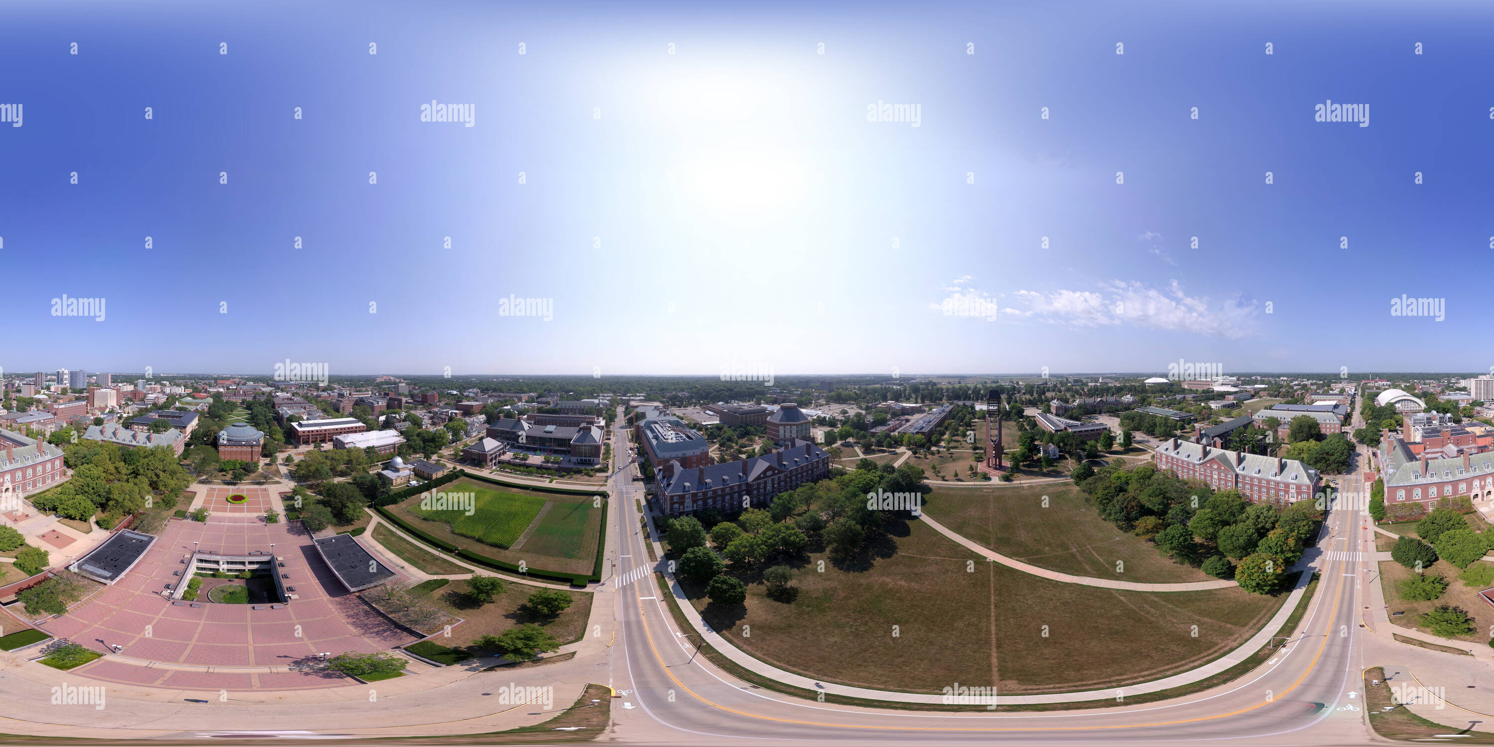 360 Grad Panorama Ansicht von Universität von Illinois in Urbana-Champaign, USA