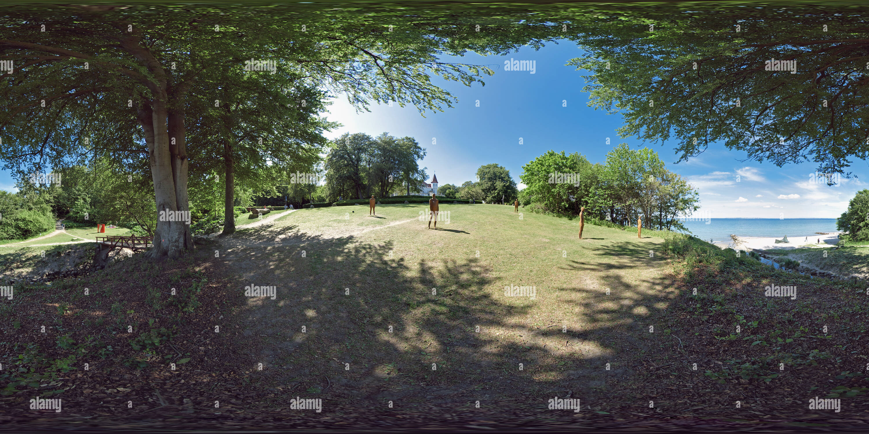 360 Grad Panorama Ansicht von Skulptur am Meer von steinunn Thorarinsdottir