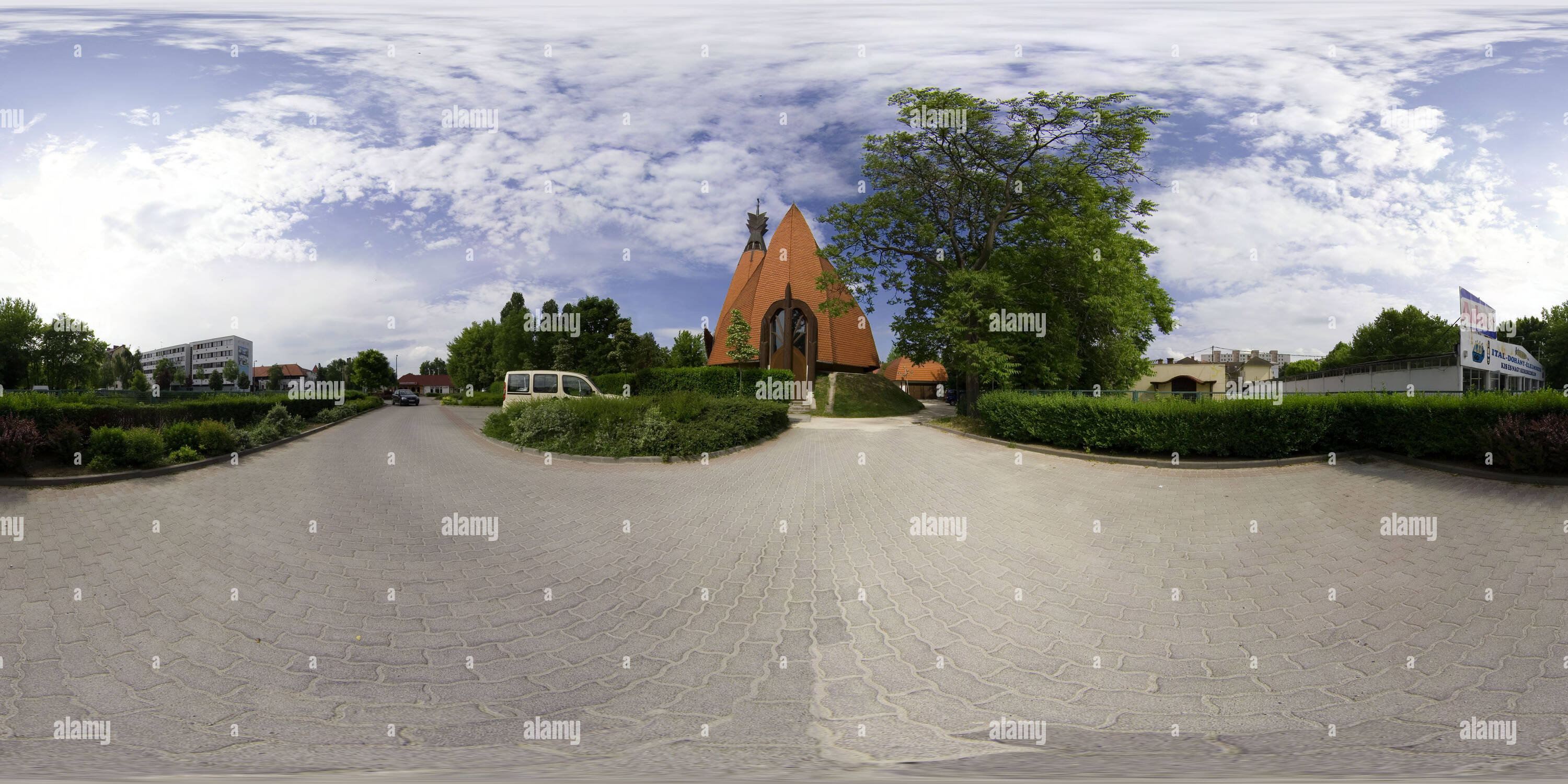 360 Grad Panorama Ansicht von Evangelische Kirche - Planung Imre Makovecz