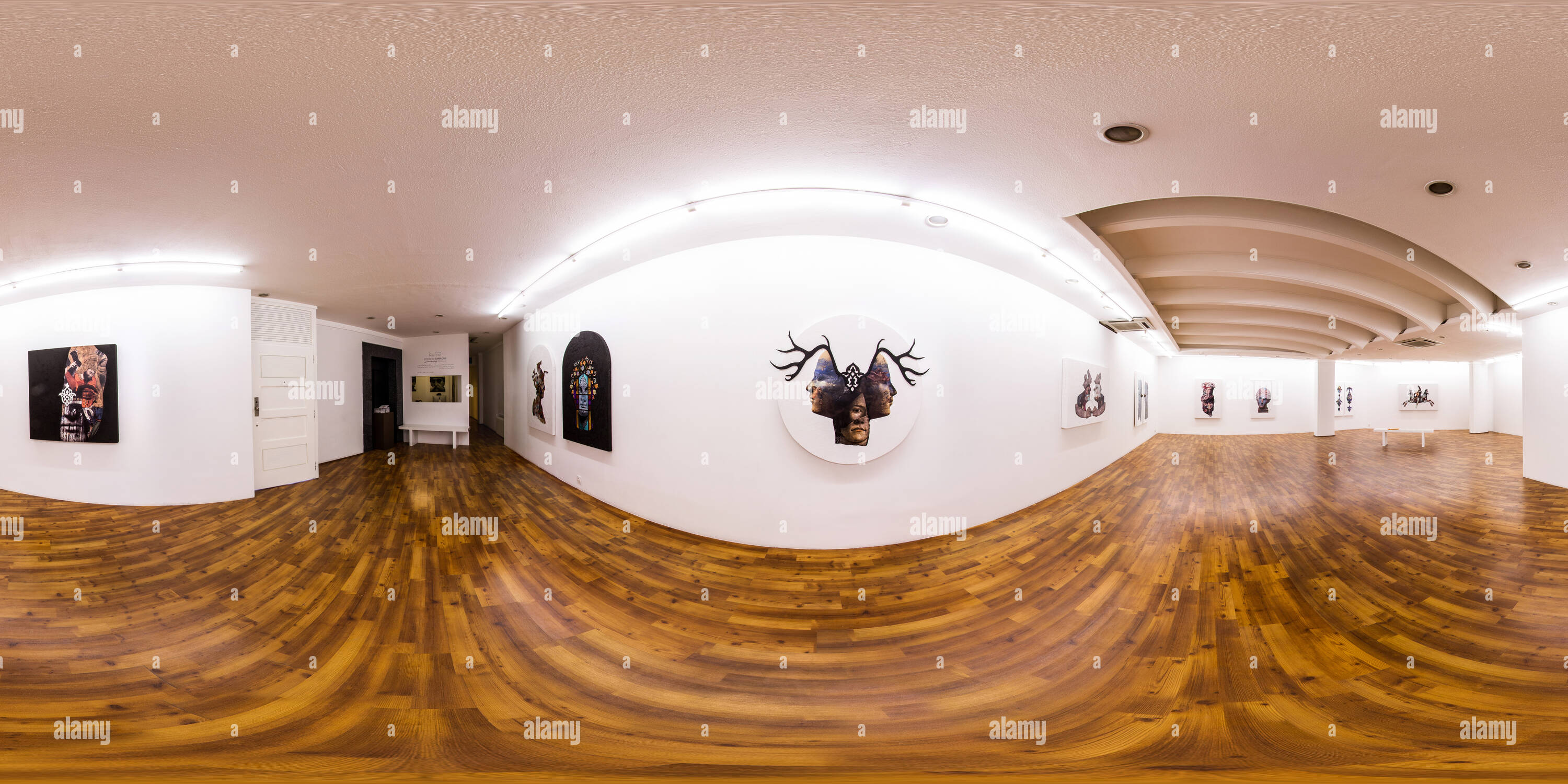 360 Grad Panorama Ansicht von Etemad Galerie Mai 2015 Pedram Tanaomi Sterblichen, 01.