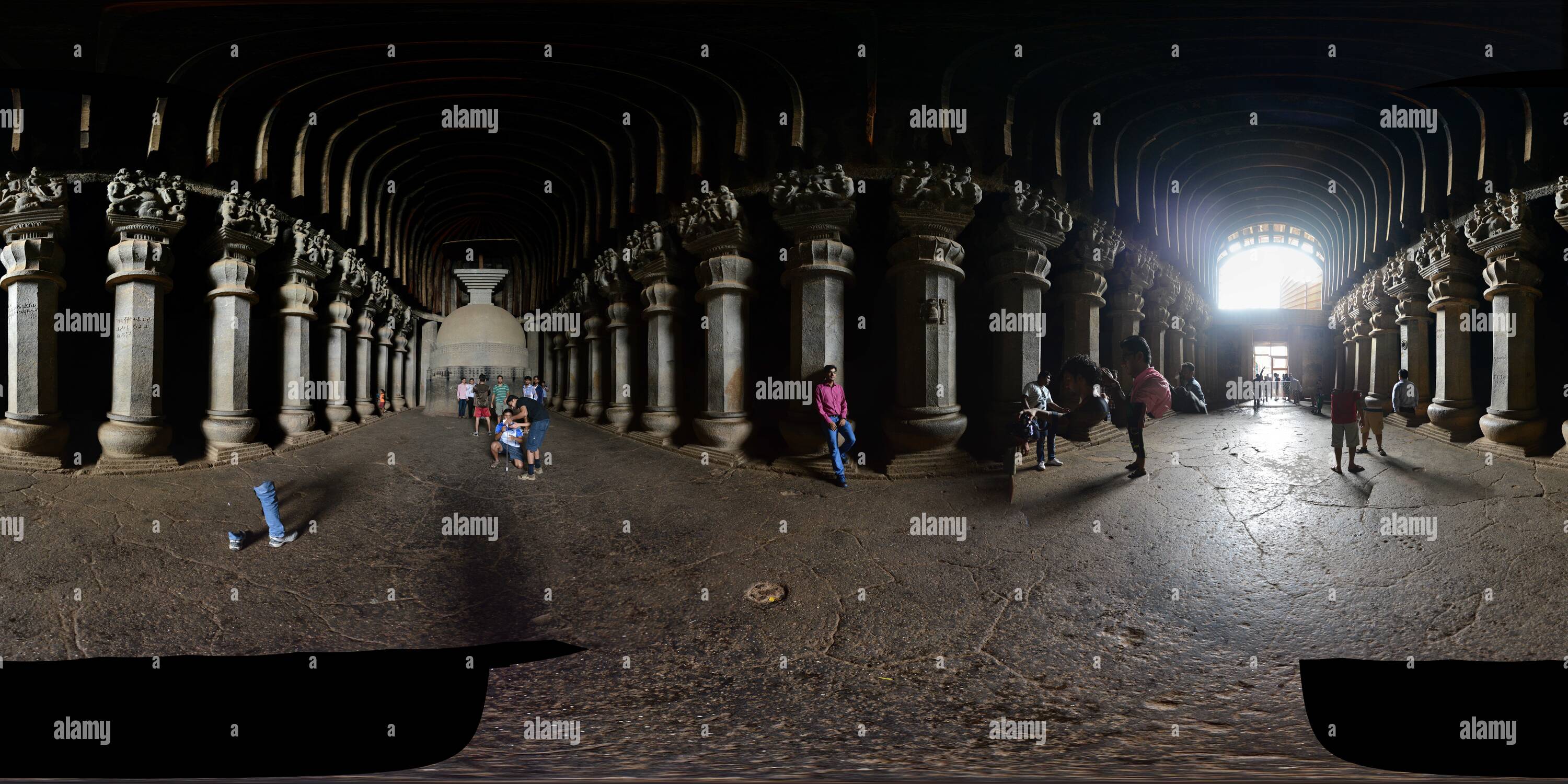 360 Grad Panorama Ansicht von Karla Höhlen Pune