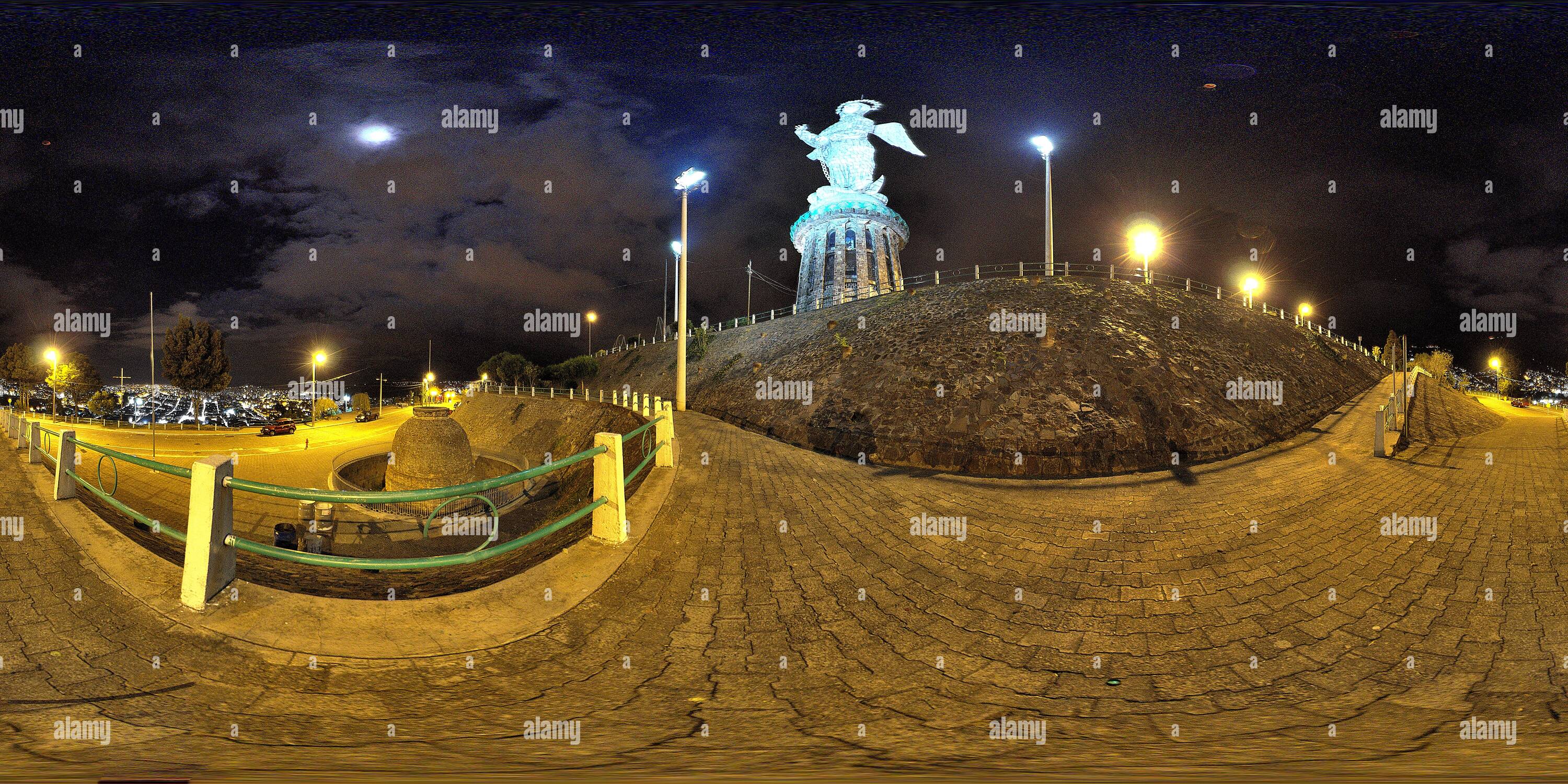 360 Grad Panorama Ansicht von Virgen Del Panecillo