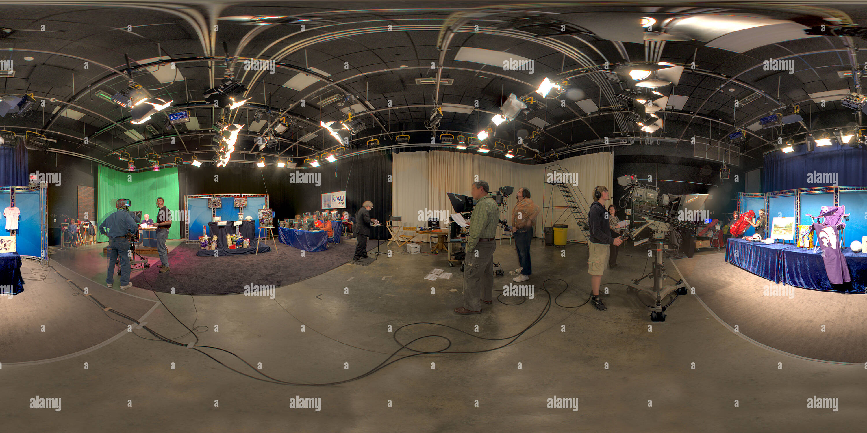 360 Grad Panorama Ansicht von - Topeka-Washburn KTWU-Studio