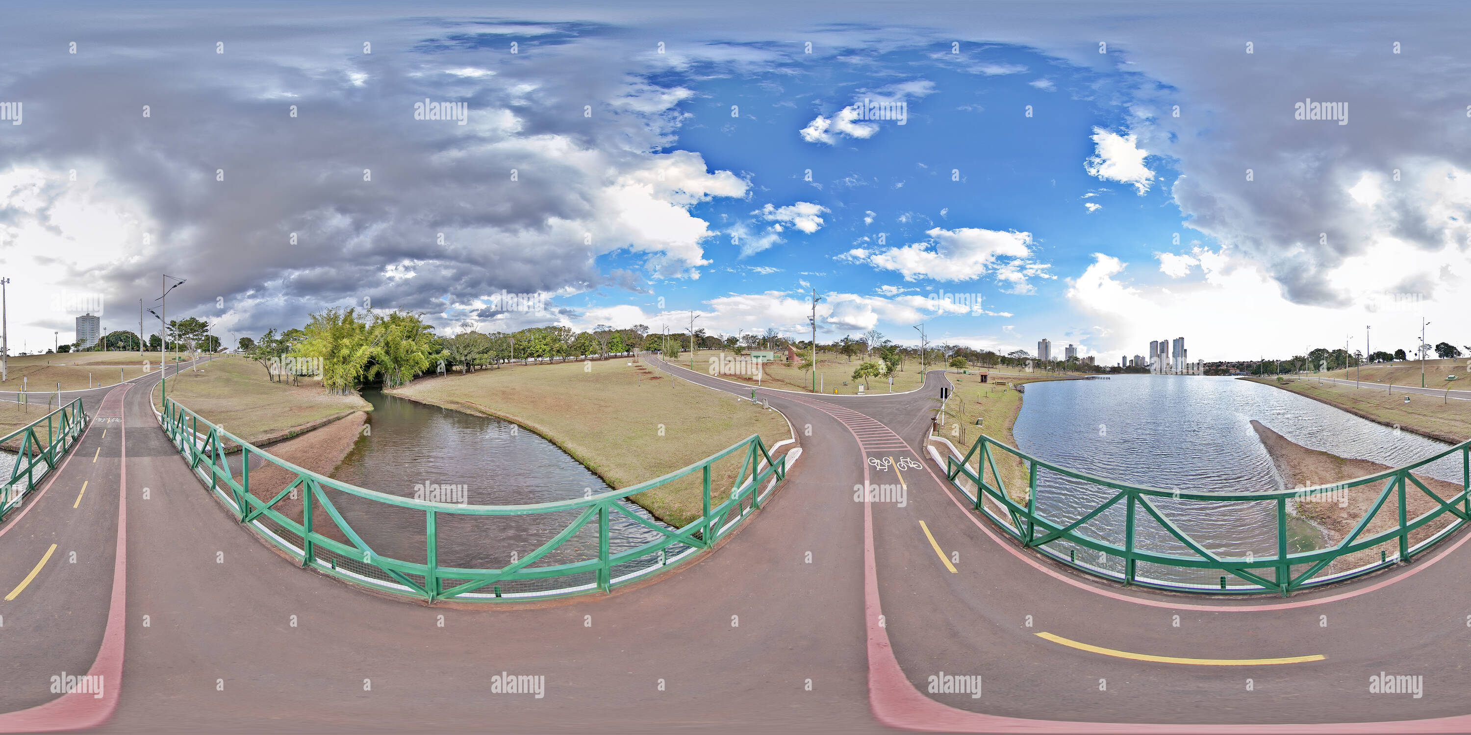 360 Grad Panorama Ansicht von Parque das Nações Indígenas