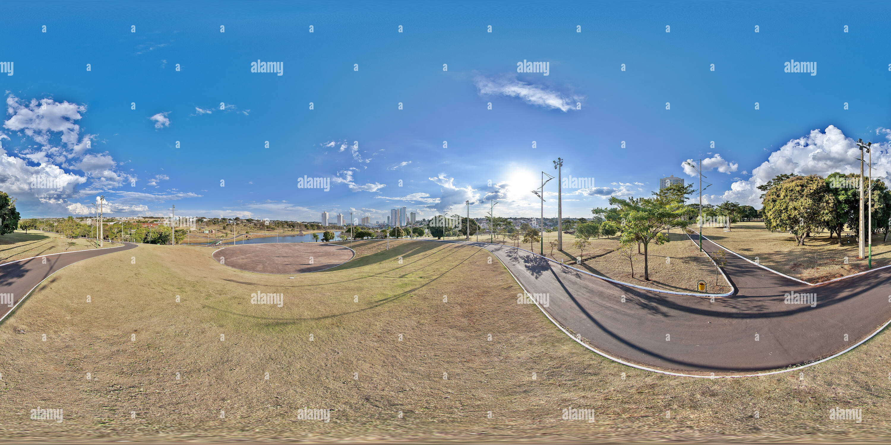 360 Grad Panorama Ansicht von Parque das Nações Indígenas