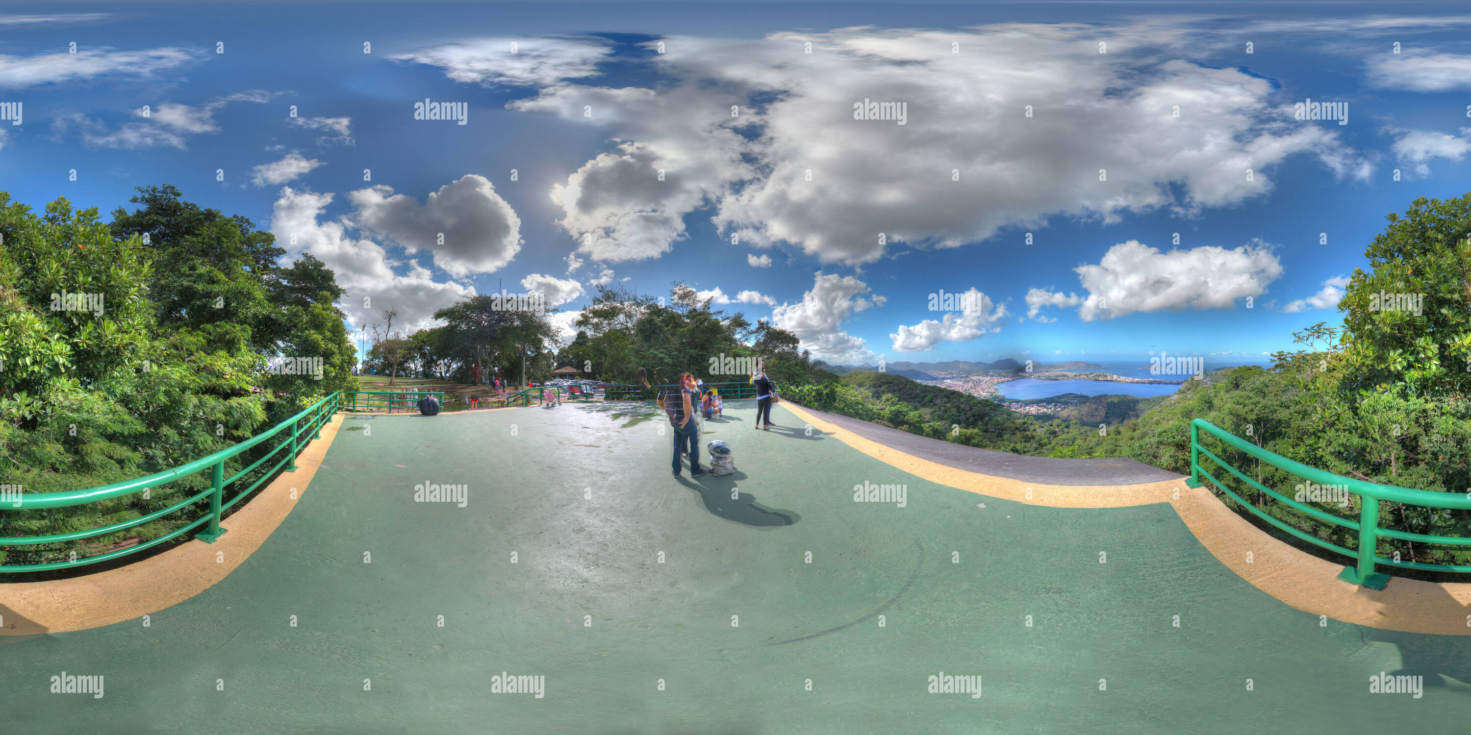 360 Grad Panorama Ansicht von Parque da Cidade de Niteroi Vista para Piratininga