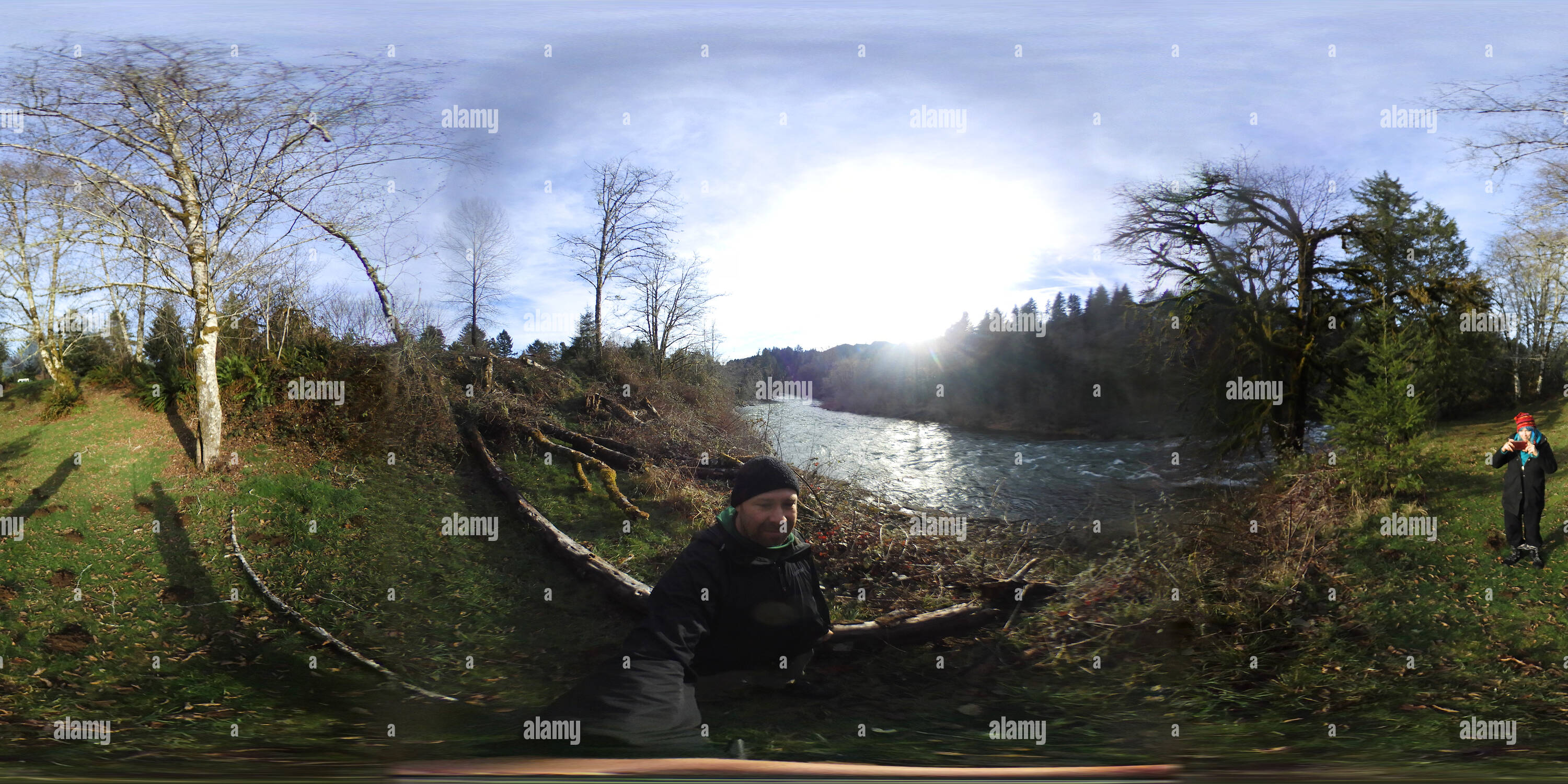 360 °-Ansicht auf Moonshine Campground - 360 Selfie durch die siletz ...