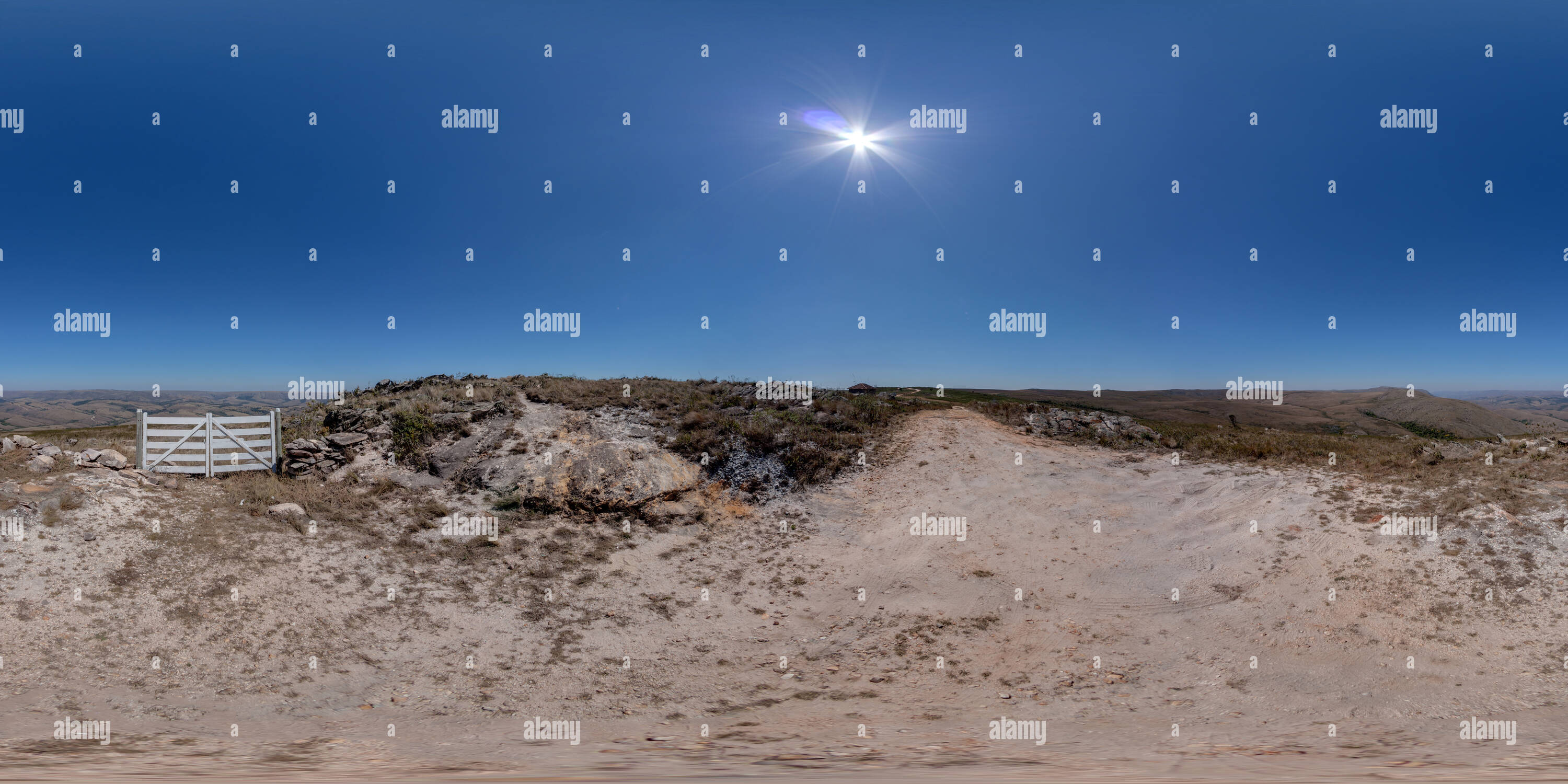 360 Grad Panorama Ansicht von Die weißen Tore an Pendra Ridge