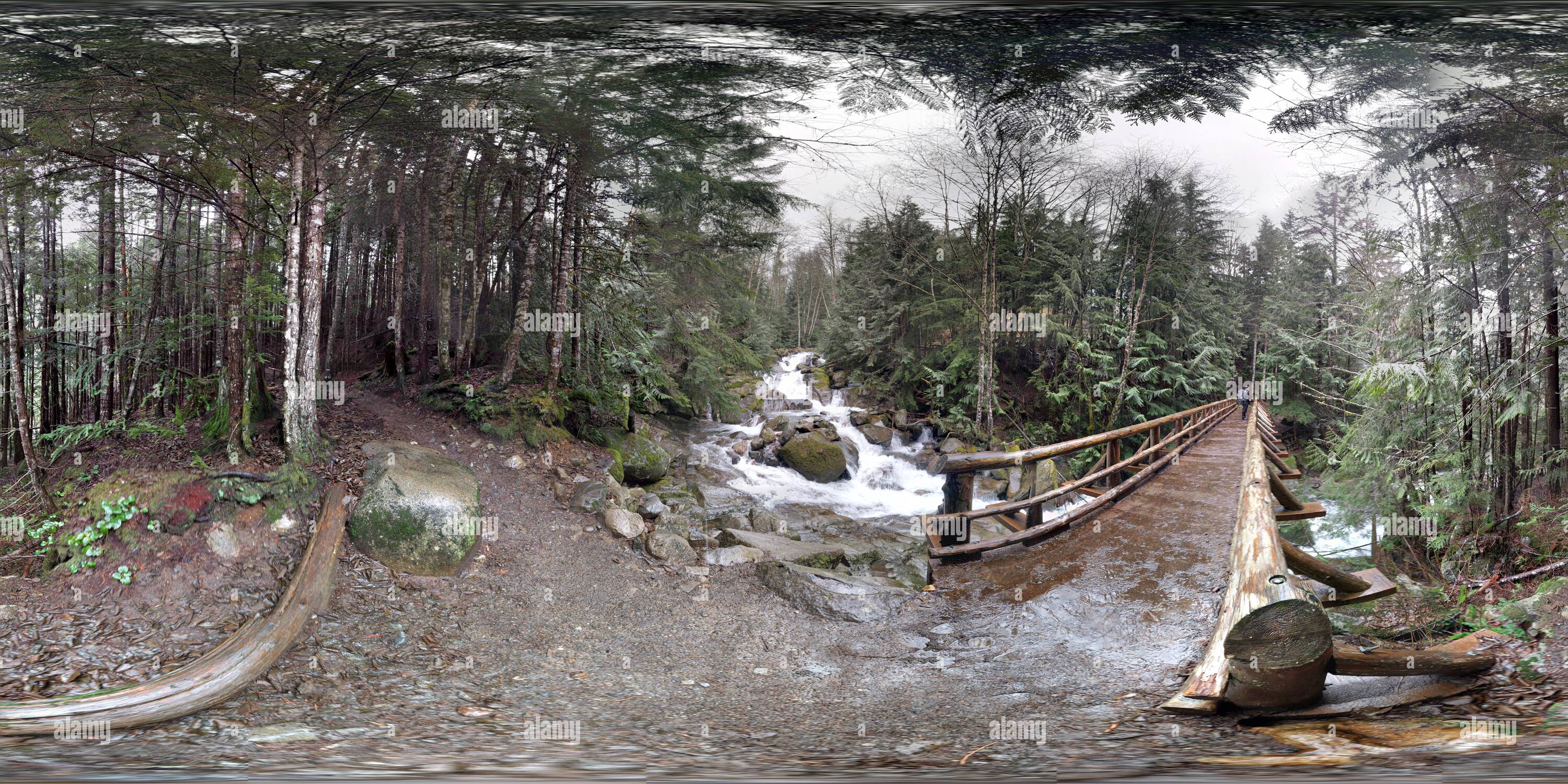 360 Grad Panorama Ansicht von Auf dem Weg zu Annette See, in der Nähe der Snoqualmie Pass, Washington