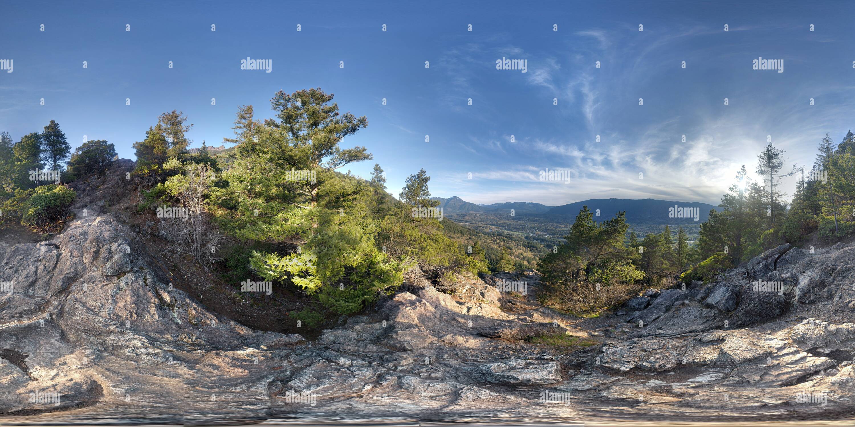 360 Grad Panorama Ansicht von Von der Spitze des kleinen Mt. Si, in der Nähe von North Bend, Washington