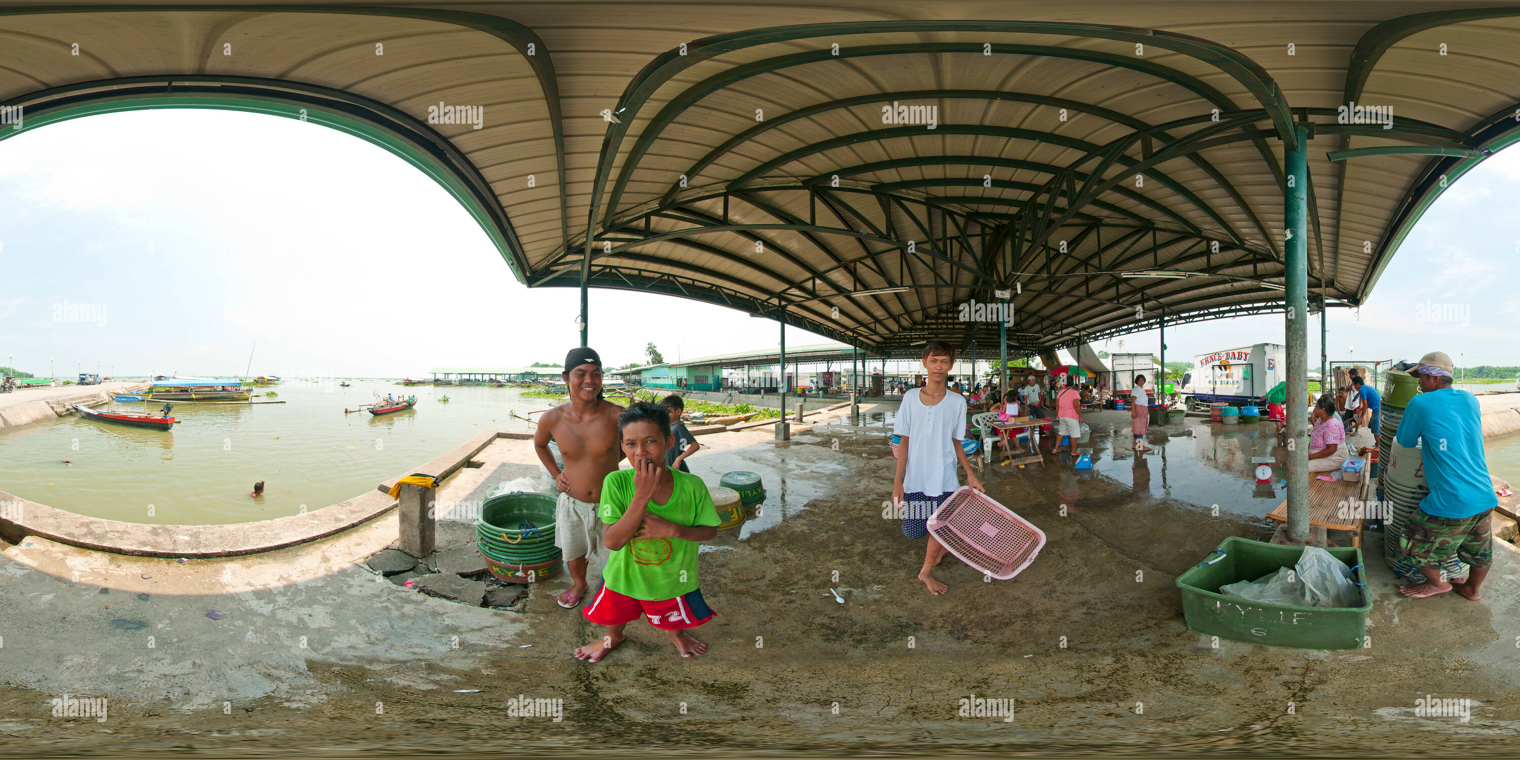 360 Grad Panorama Ansicht von Binangonan Fisch Port