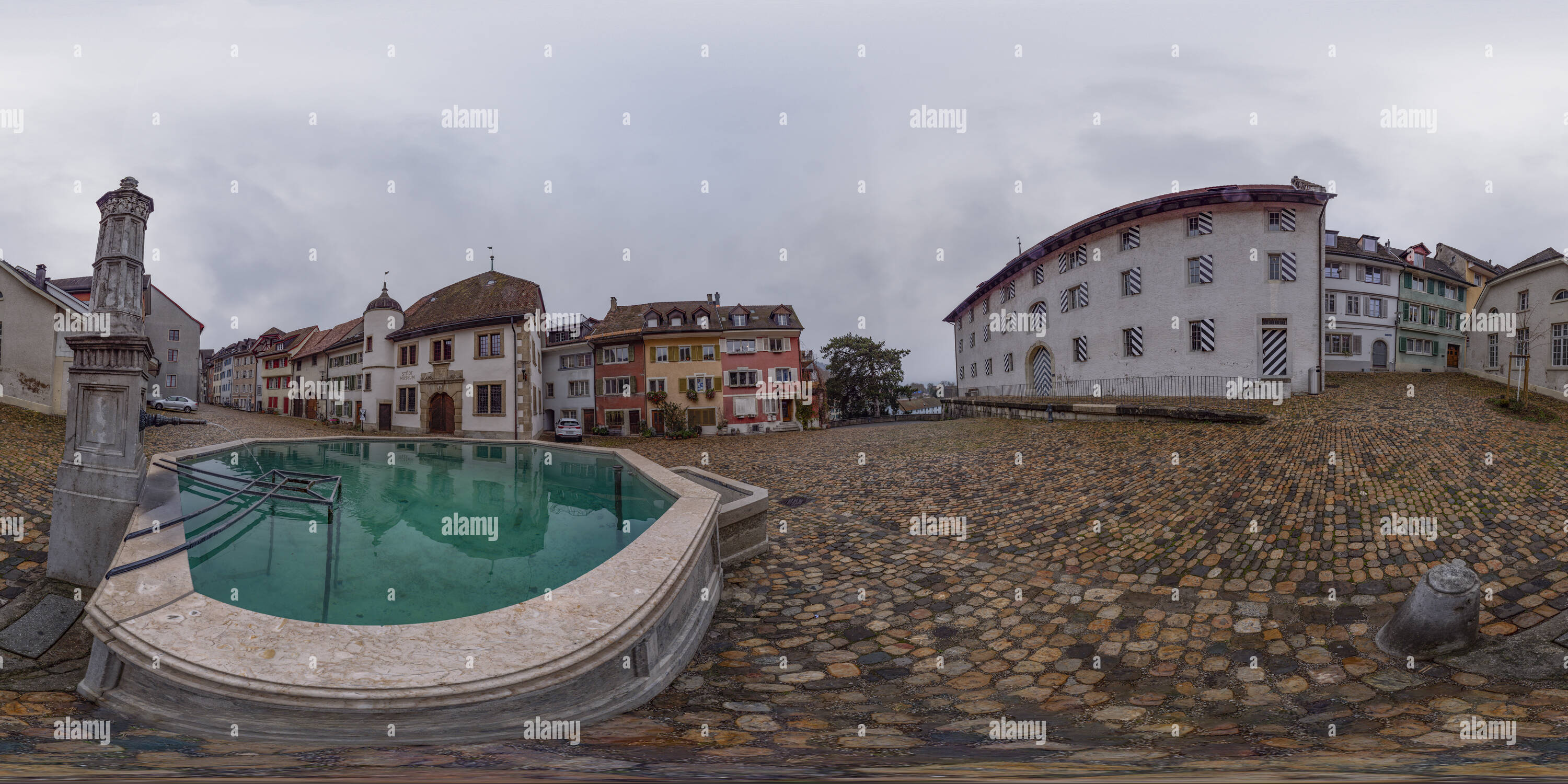 360 Grad Panorama Ansicht von Historische Altstadt Brugg - Schweiz