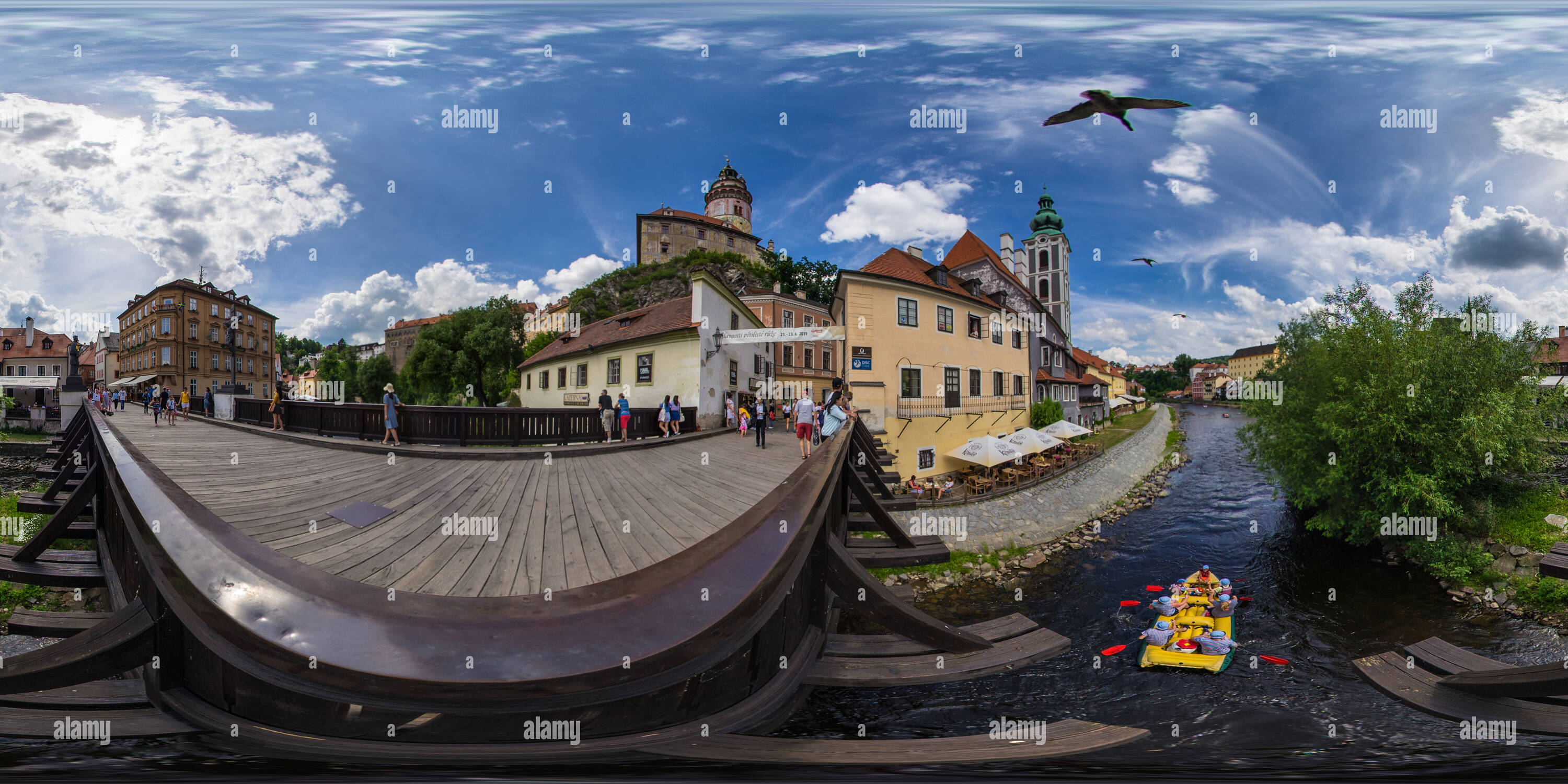 360 Grad Panorama Ansicht von Die meisten lazebnický (Barber's Bridge) in der Stadt Český Krumlov