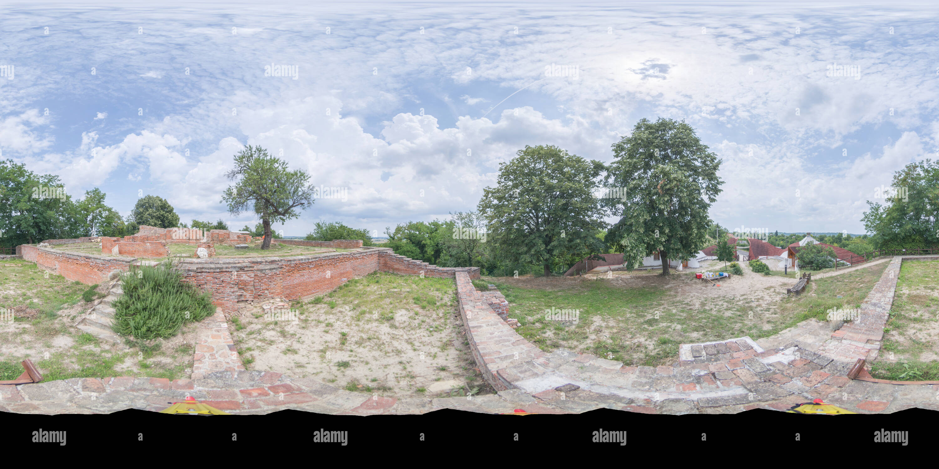 360 Grad Panorama Ansicht von Szentjakabi Bencés Apátság