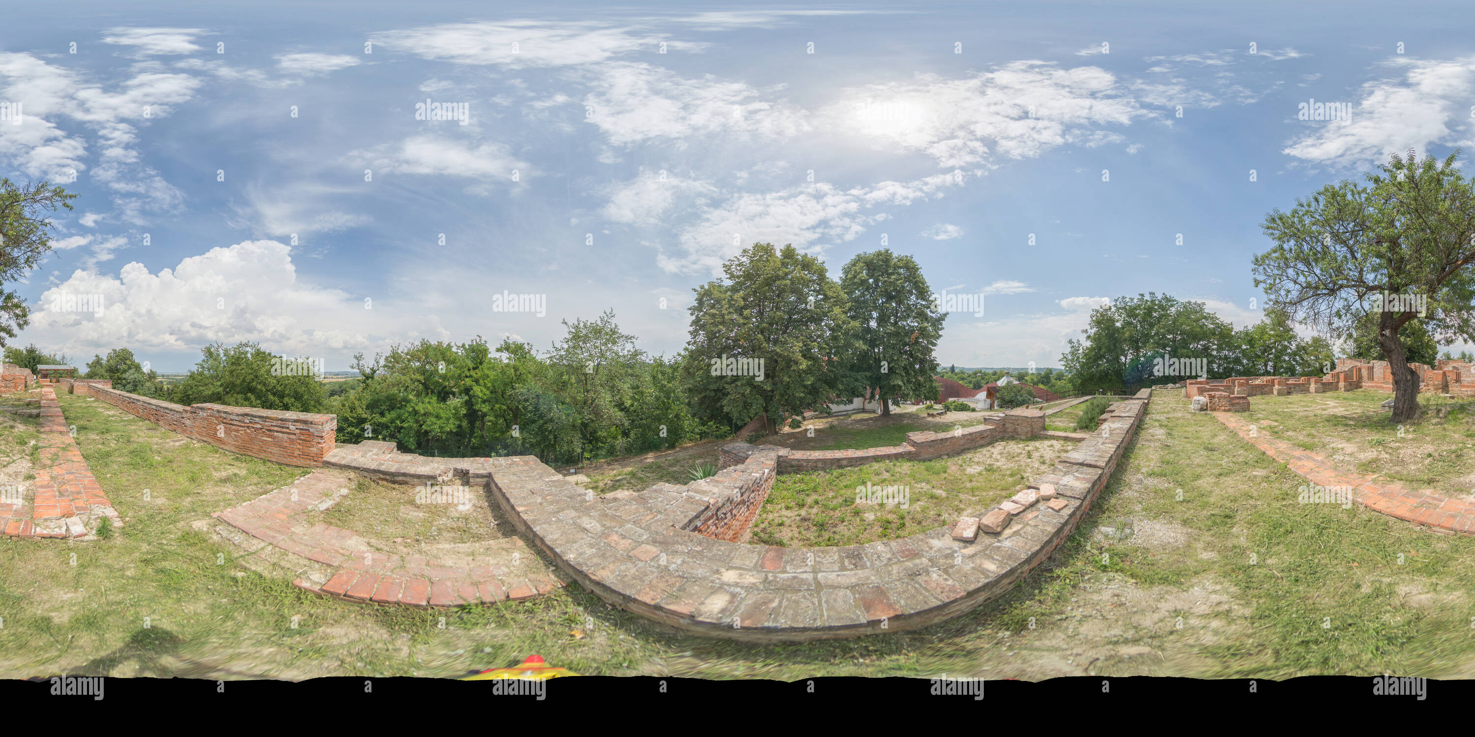 360 Grad Panorama Ansicht von Szentjakabi Bencés Apátság