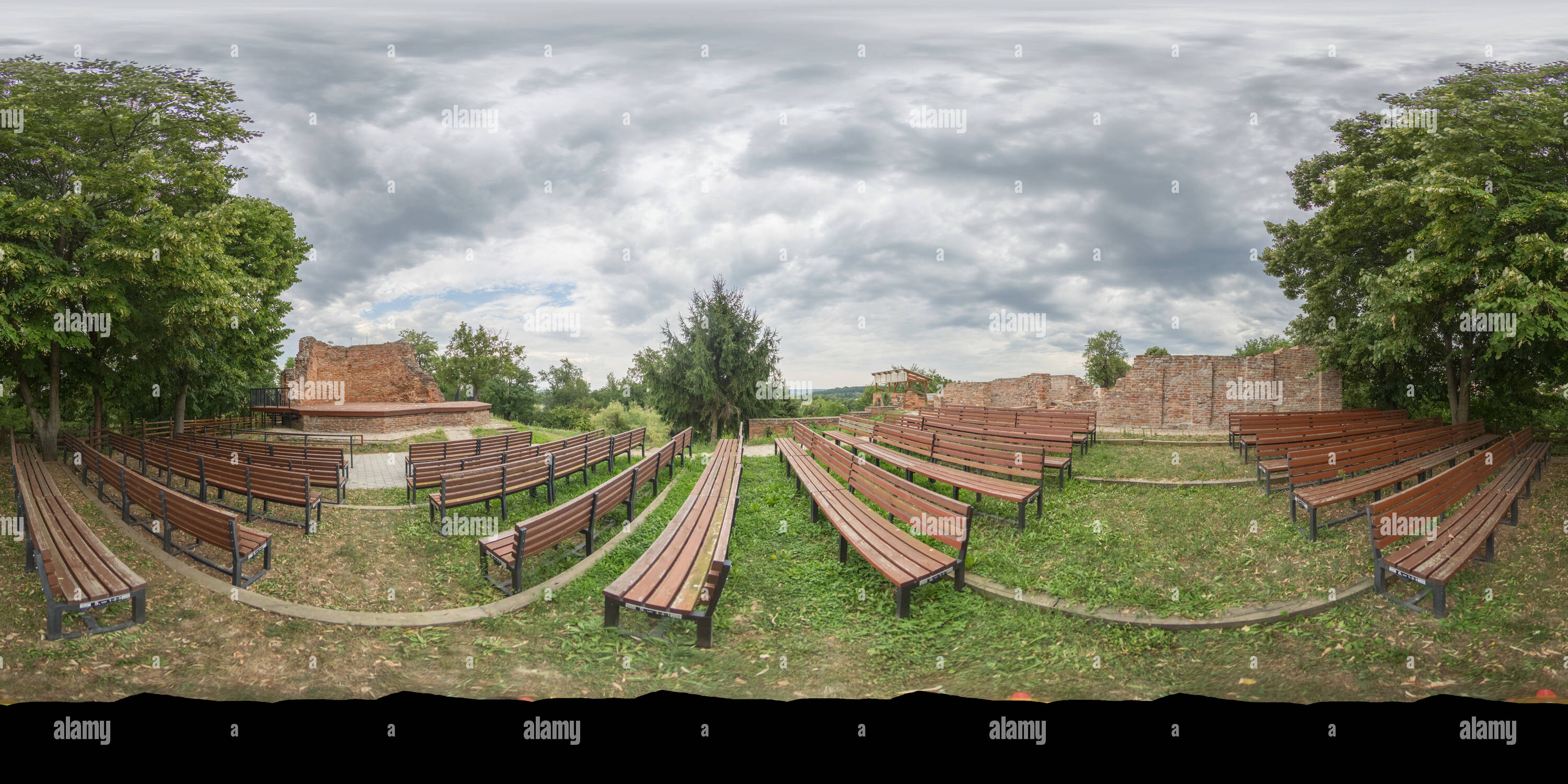 360 Grad Panorama Ansicht von Szentjakabi Bencés Apátság