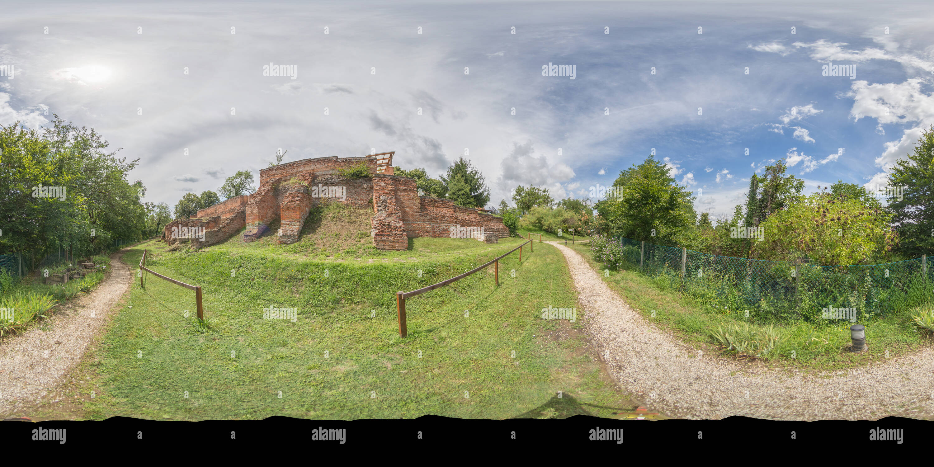 360 Grad Panorama Ansicht von Szentjakabi Bencés Apátság