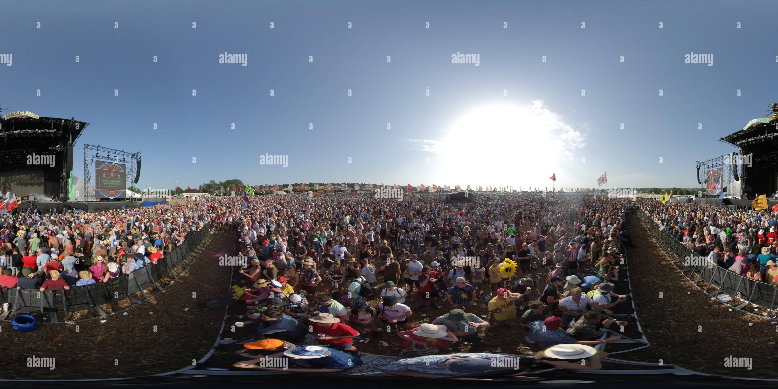 360 Grad Panorama Ansicht von Die andere Stufe an Glastonbury Musikfestival