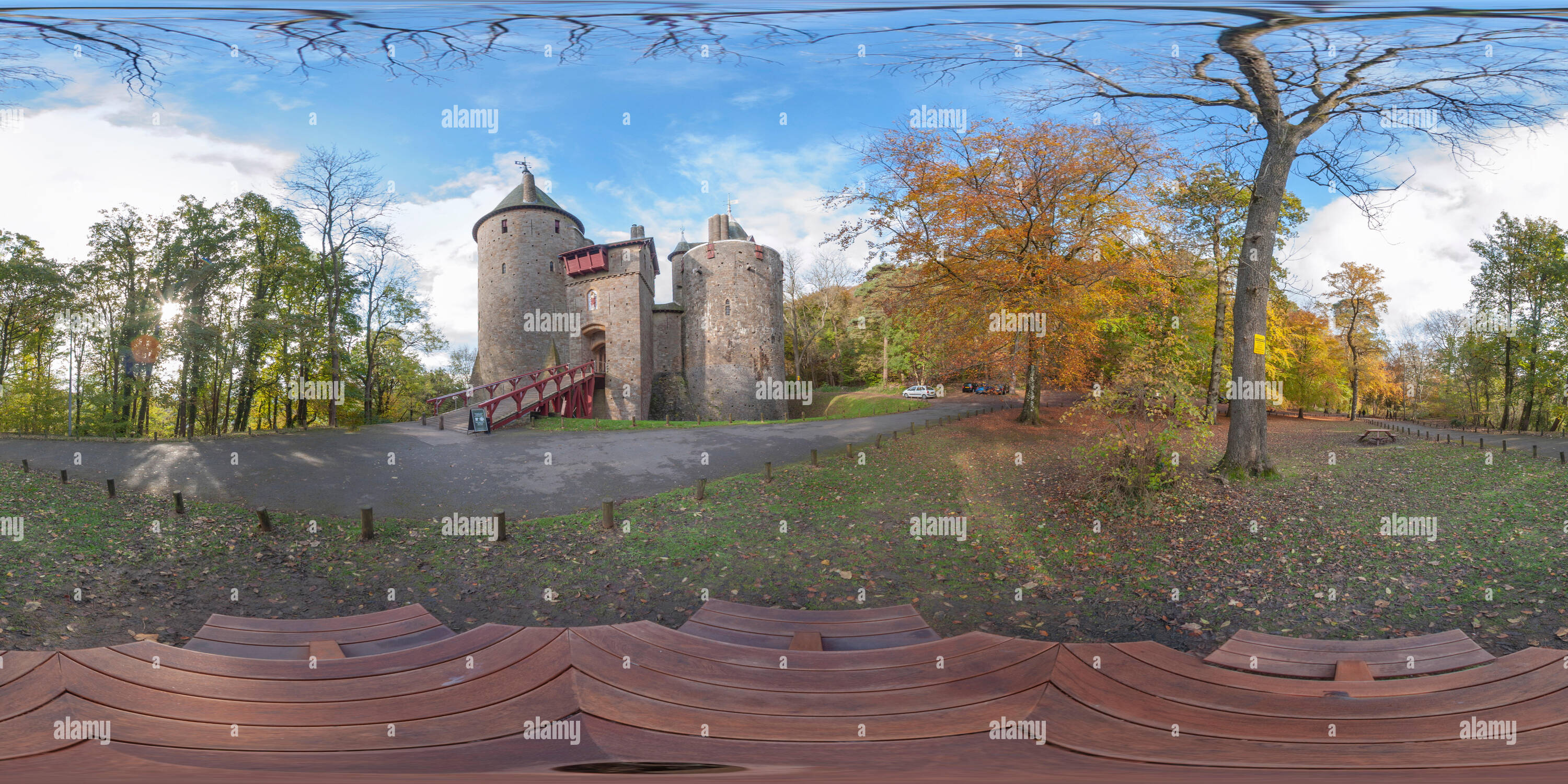 360 Grad Panorama Ansicht von Interaktive 360° Panorama von Burg Coch in der Nähe von Cardiff. Bitte Credit: panoptica