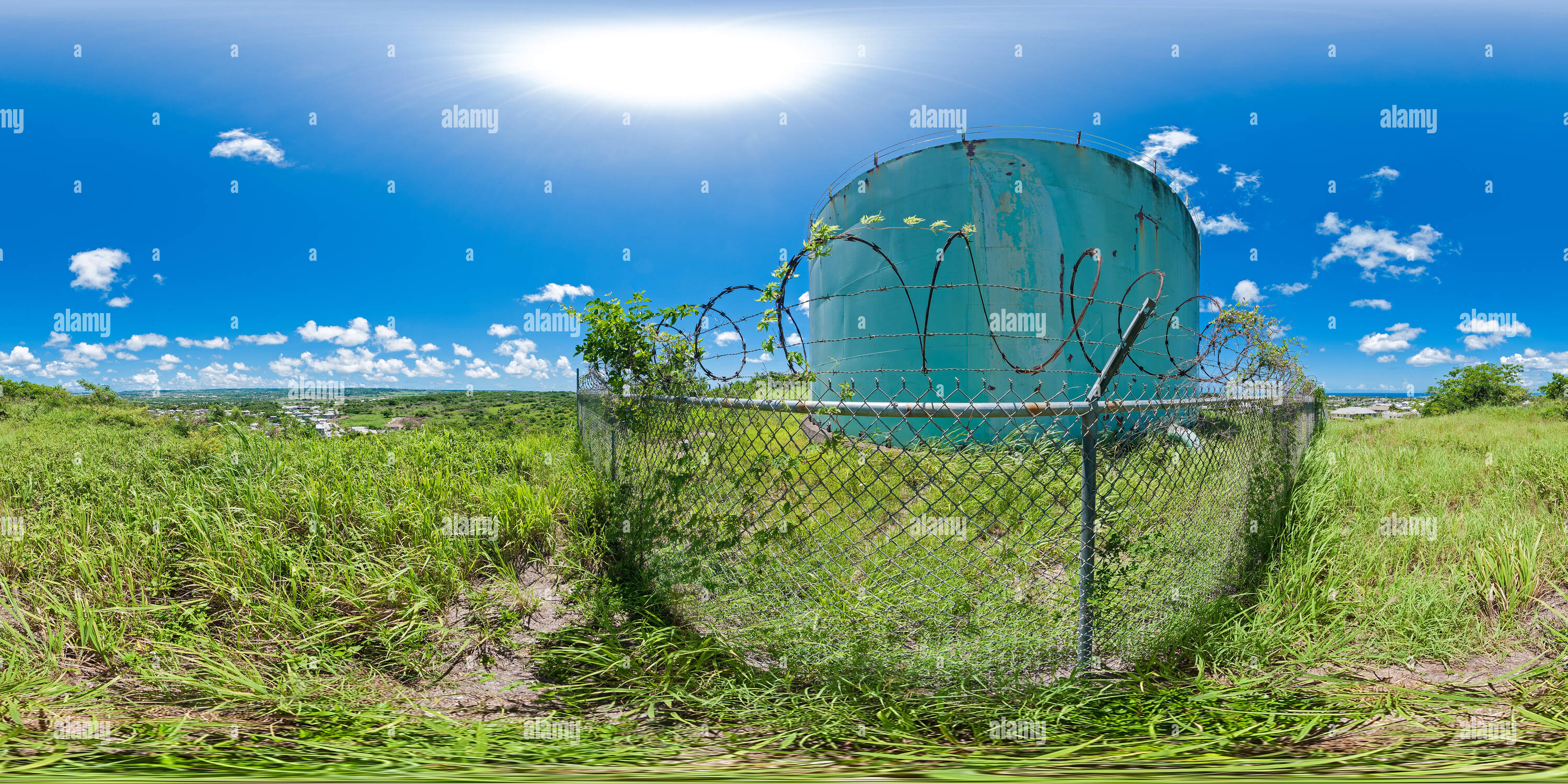 360 Grad Panorama Ansicht von Wassertank am Ft George in der Nähe von Stacheldraht