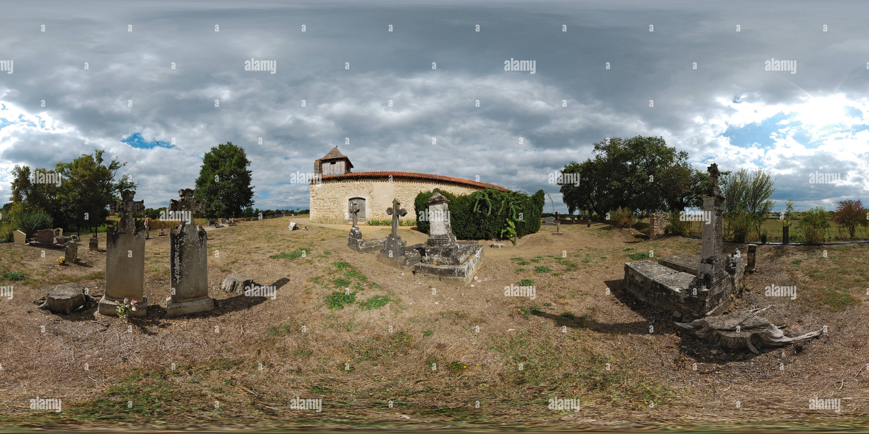 Notre dame des cyclistes fotografías e imágenes de alta resolución Alamy