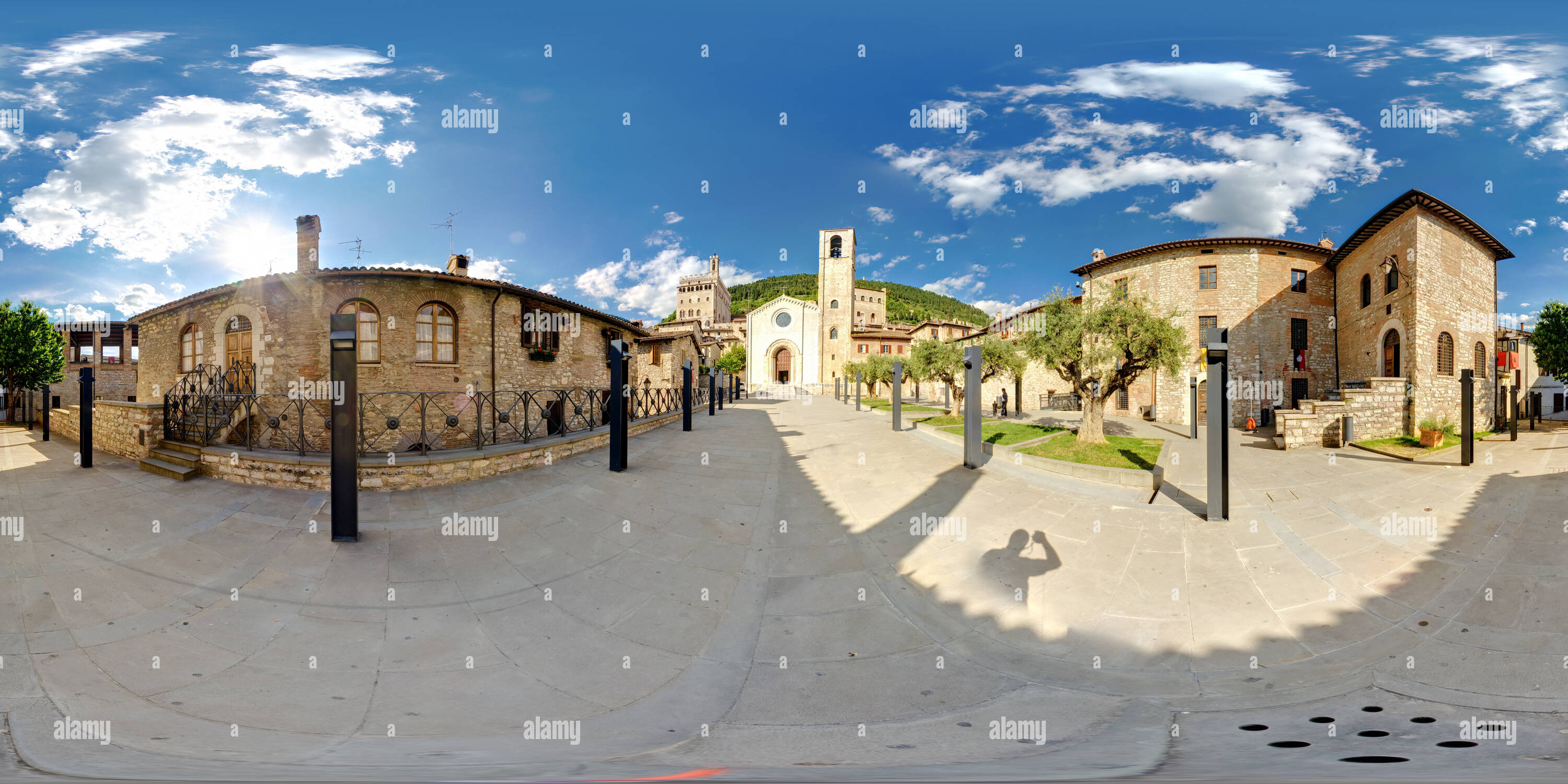 Vista panorámica en 360 grados de Gubbio - Piazza San Giovanni