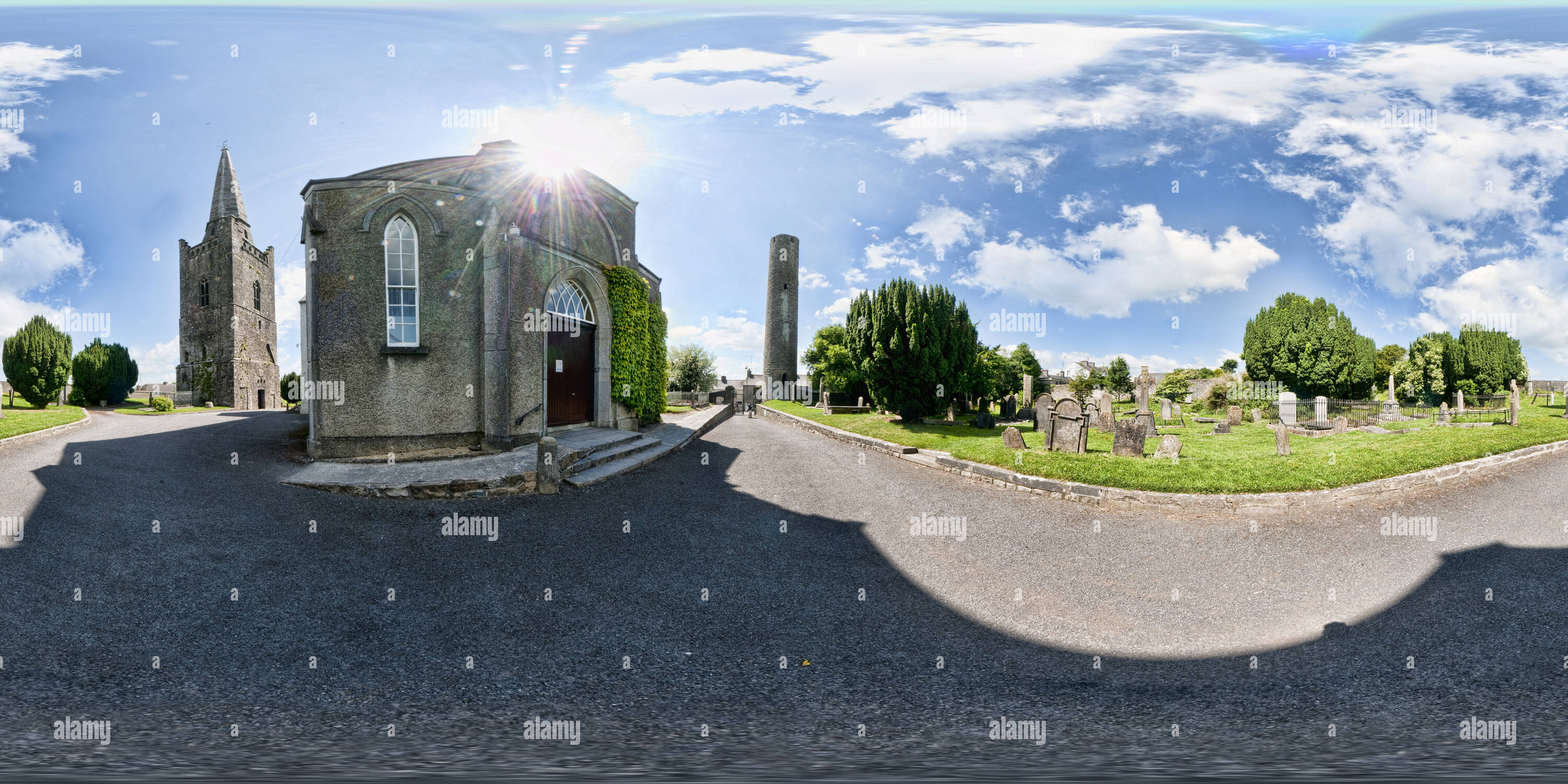 Round tower kells meath ireland fotografías e imágenes de alta