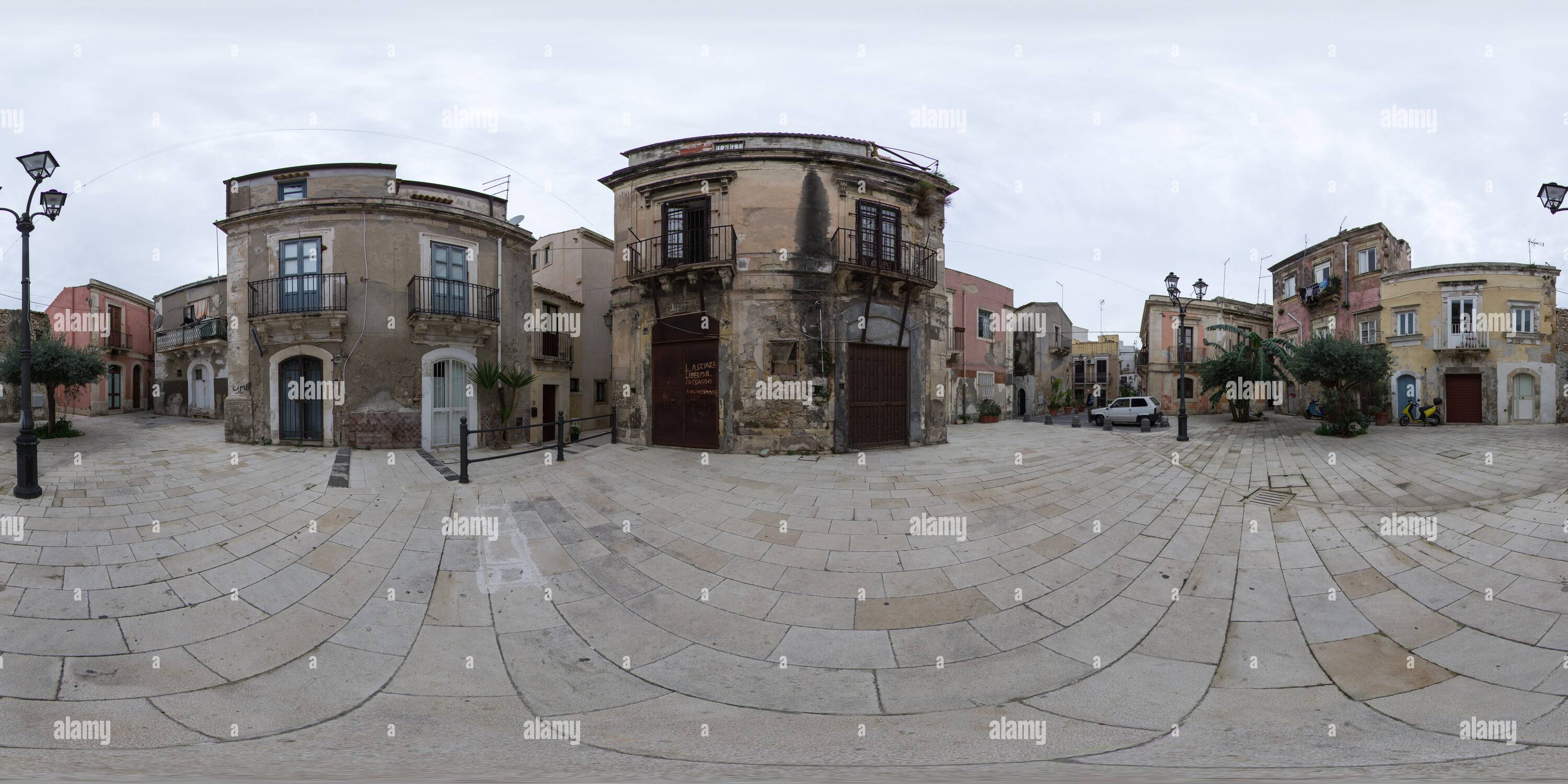 Vista panorámica en 360 grados de A través de Arizzi, Ortigia