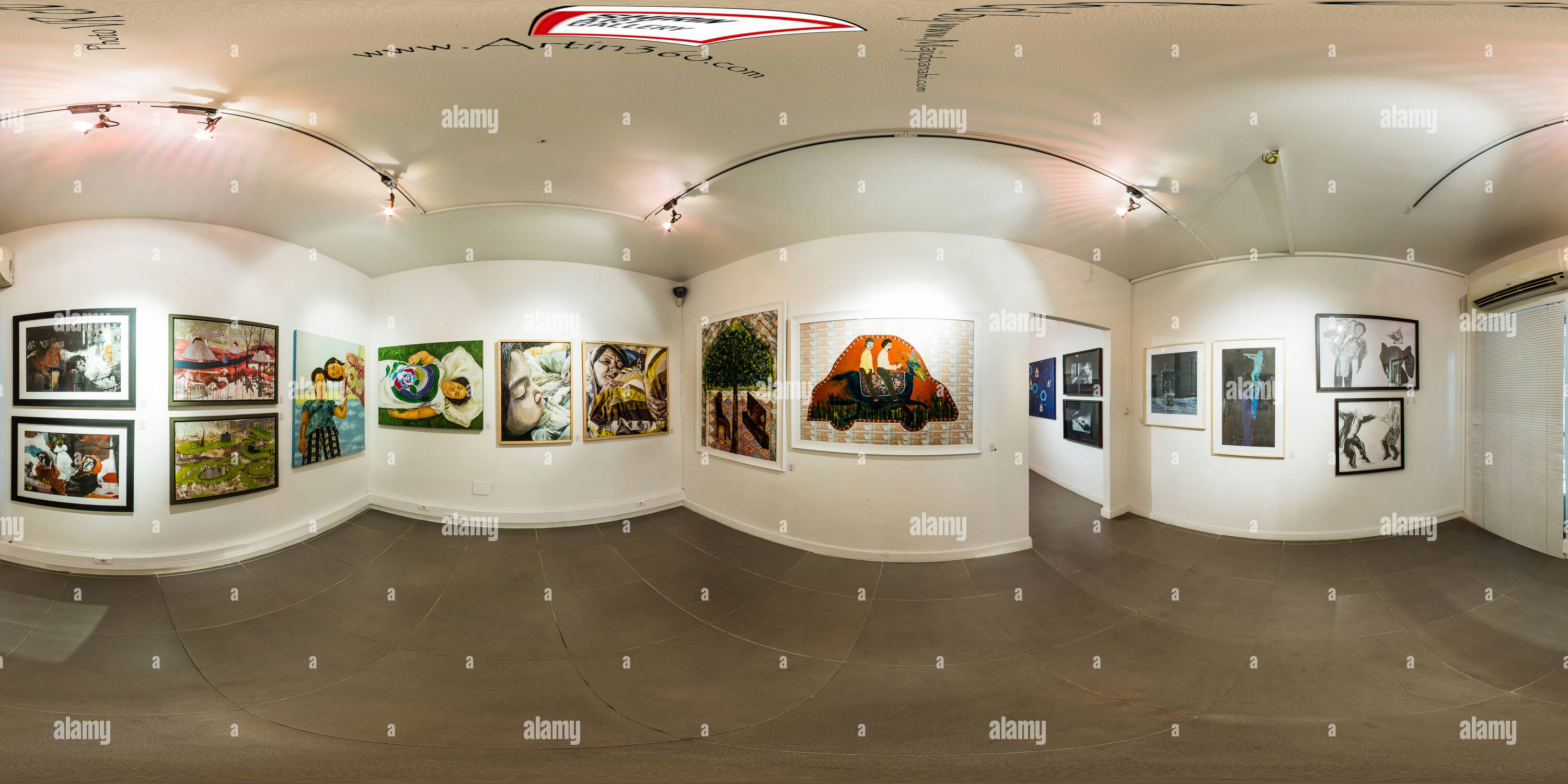 Vista panorámica en 360 grados de Shirin Galería de Arte 7 de julio de 2013 anular Montakhab E NASL E N° 01