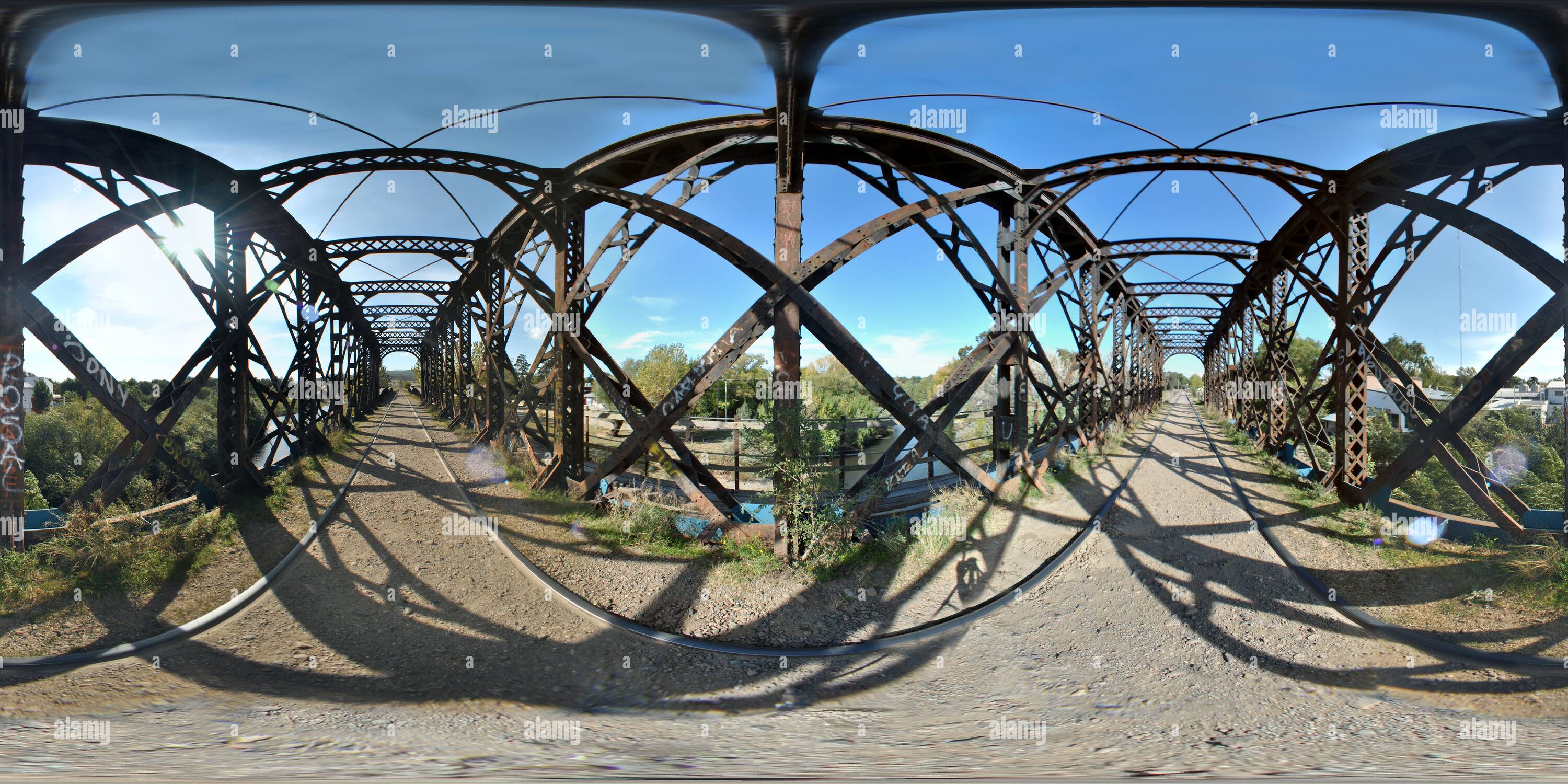 Vista panorámica en 360 grados de Puente de Hierro