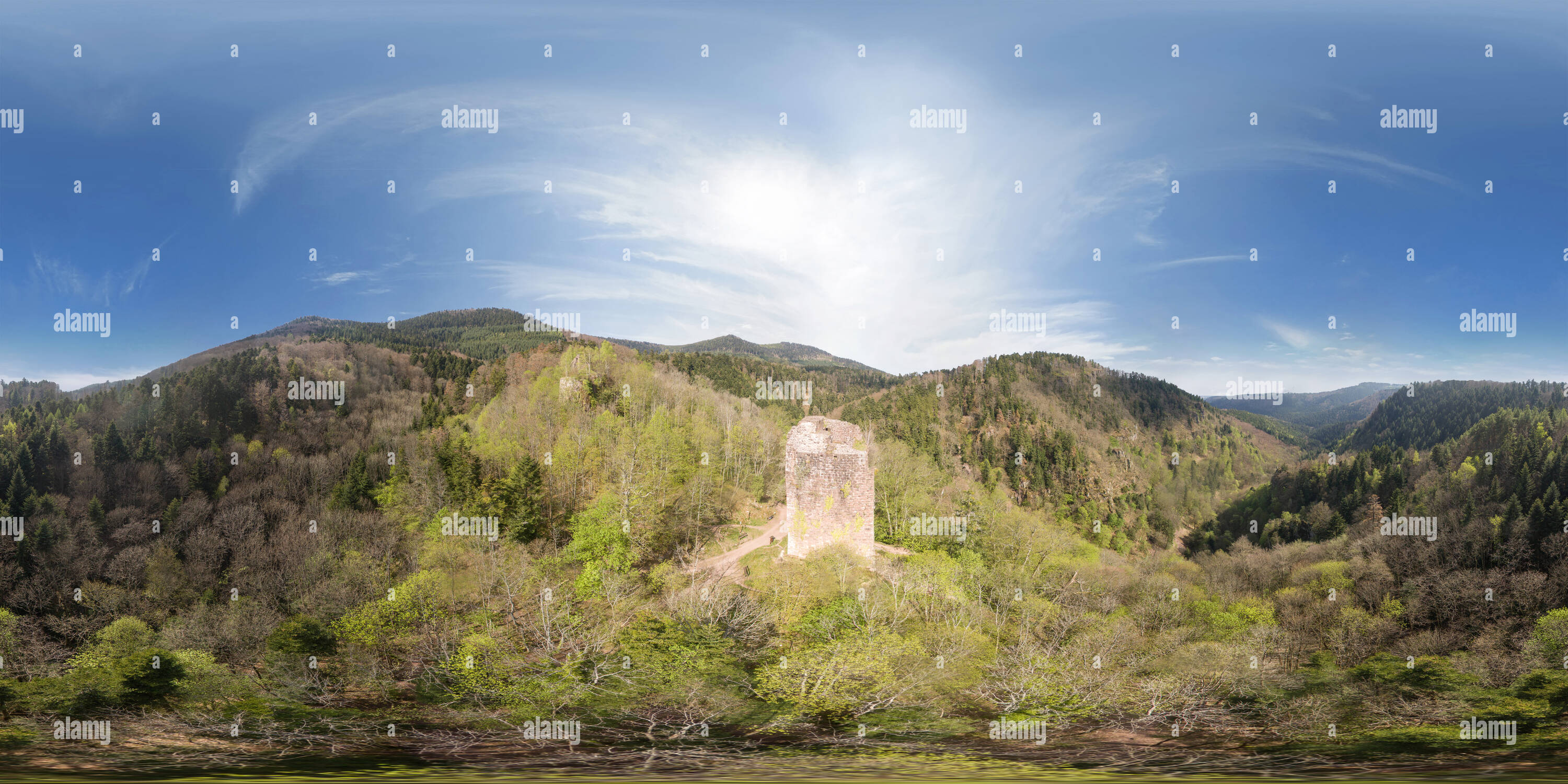 Vista panorámica en 360 grados de Ruina del castillo Nideck