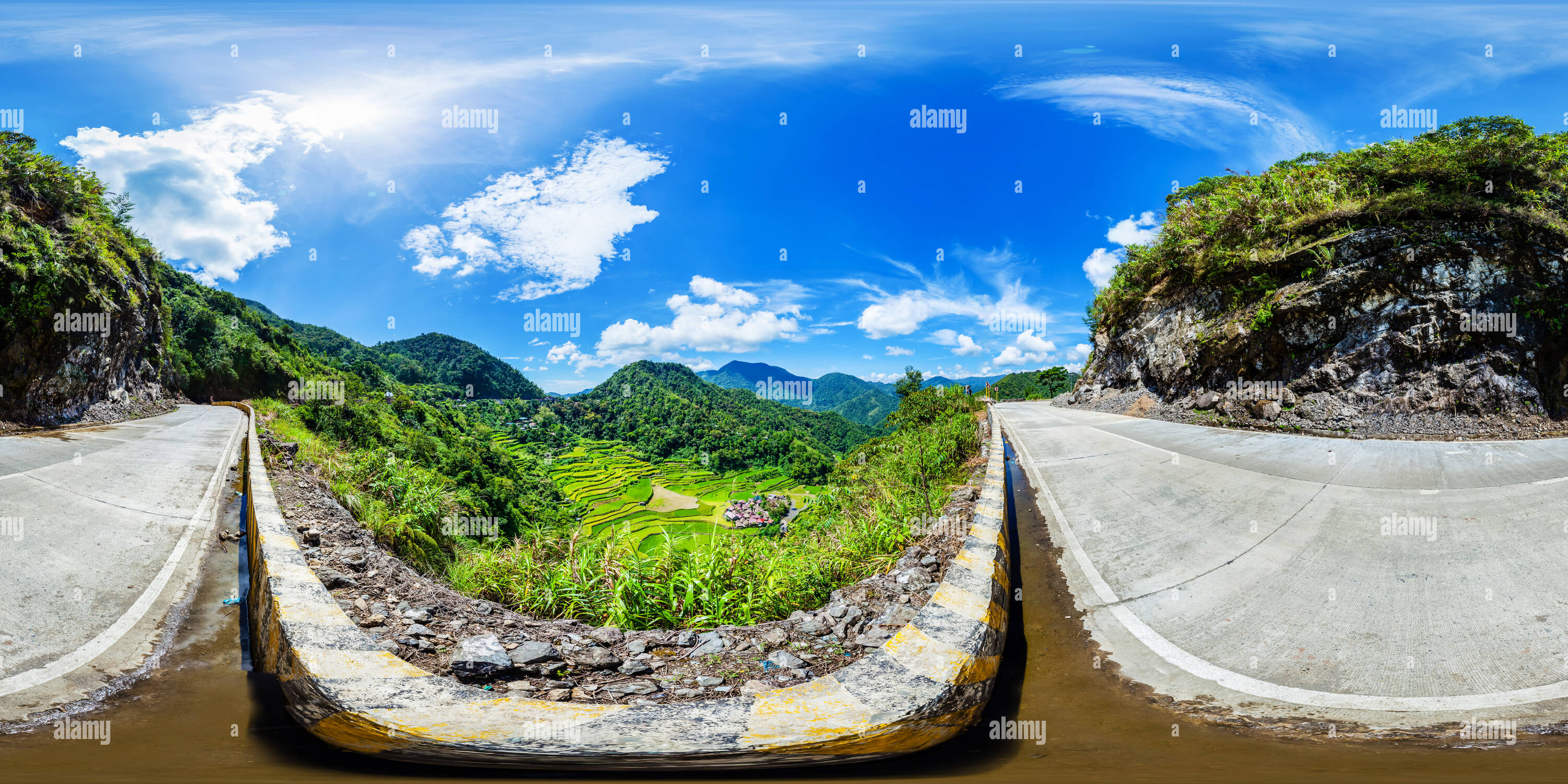 Vista panorámica en 360 grados de Terrazas de arroz de Banaue, aldea Bangaan, Filipinas