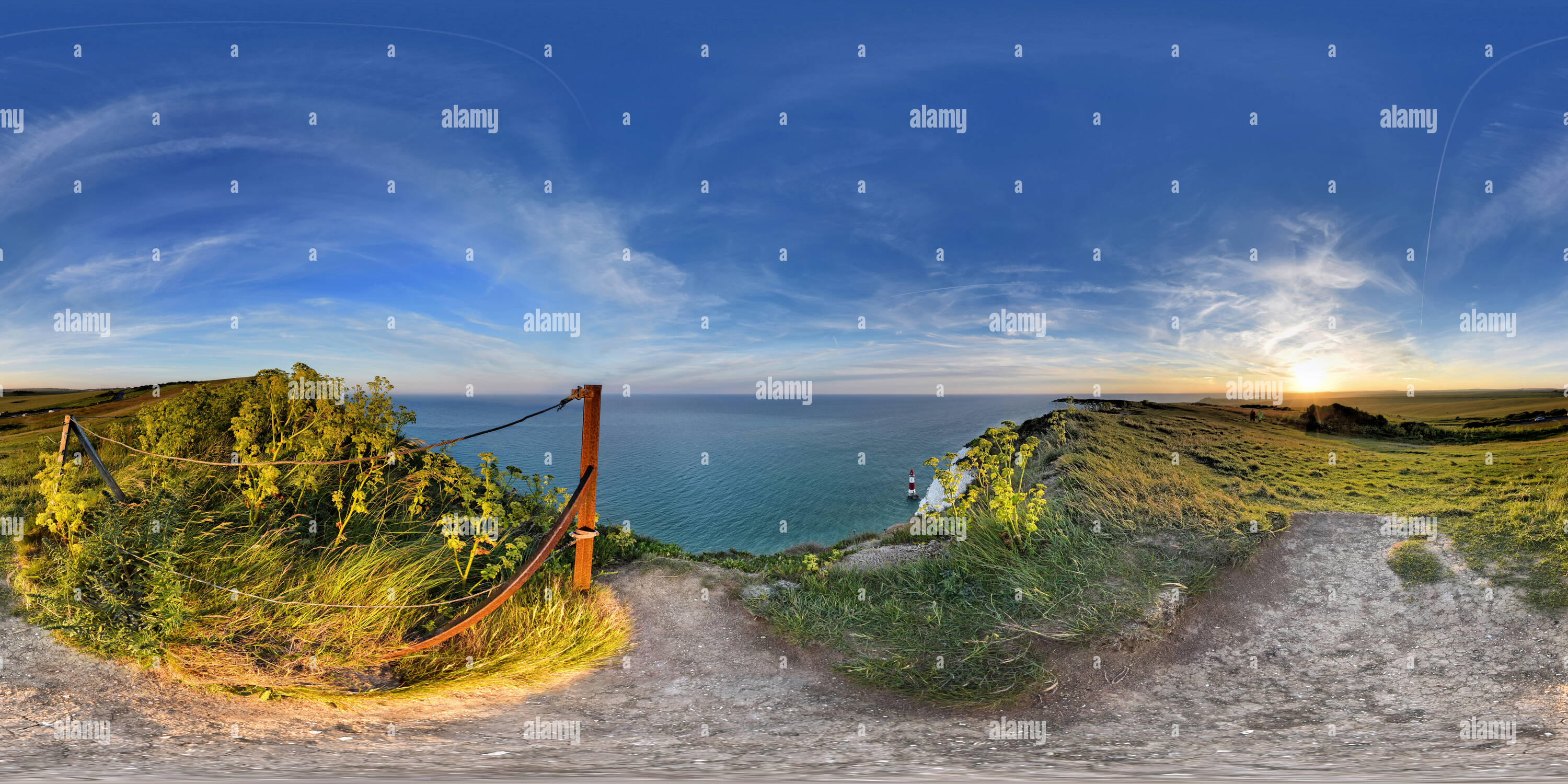 Vista panorámica en 360 grados de Con vistas al faro Beachy Head